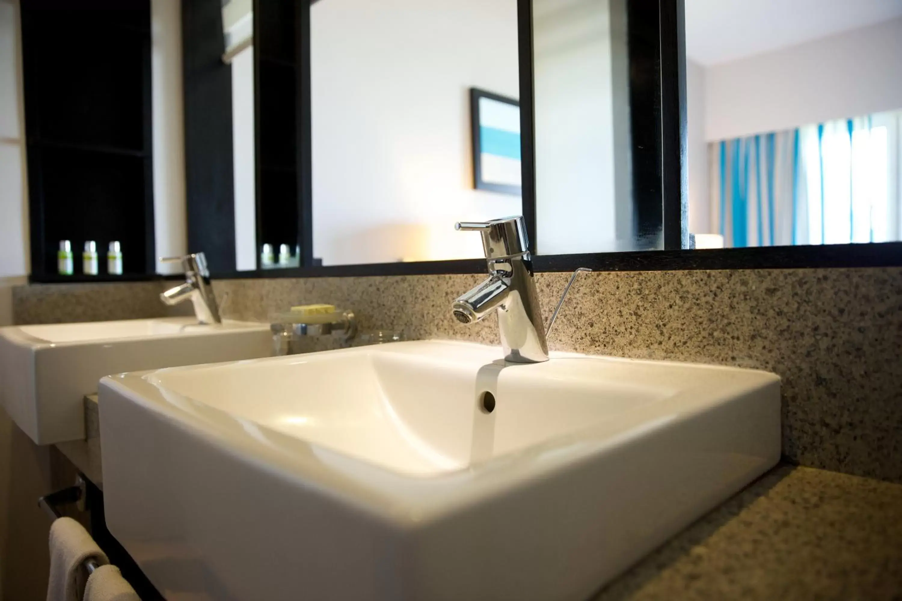 Bathroom in Pearle Beach Resort & Spa