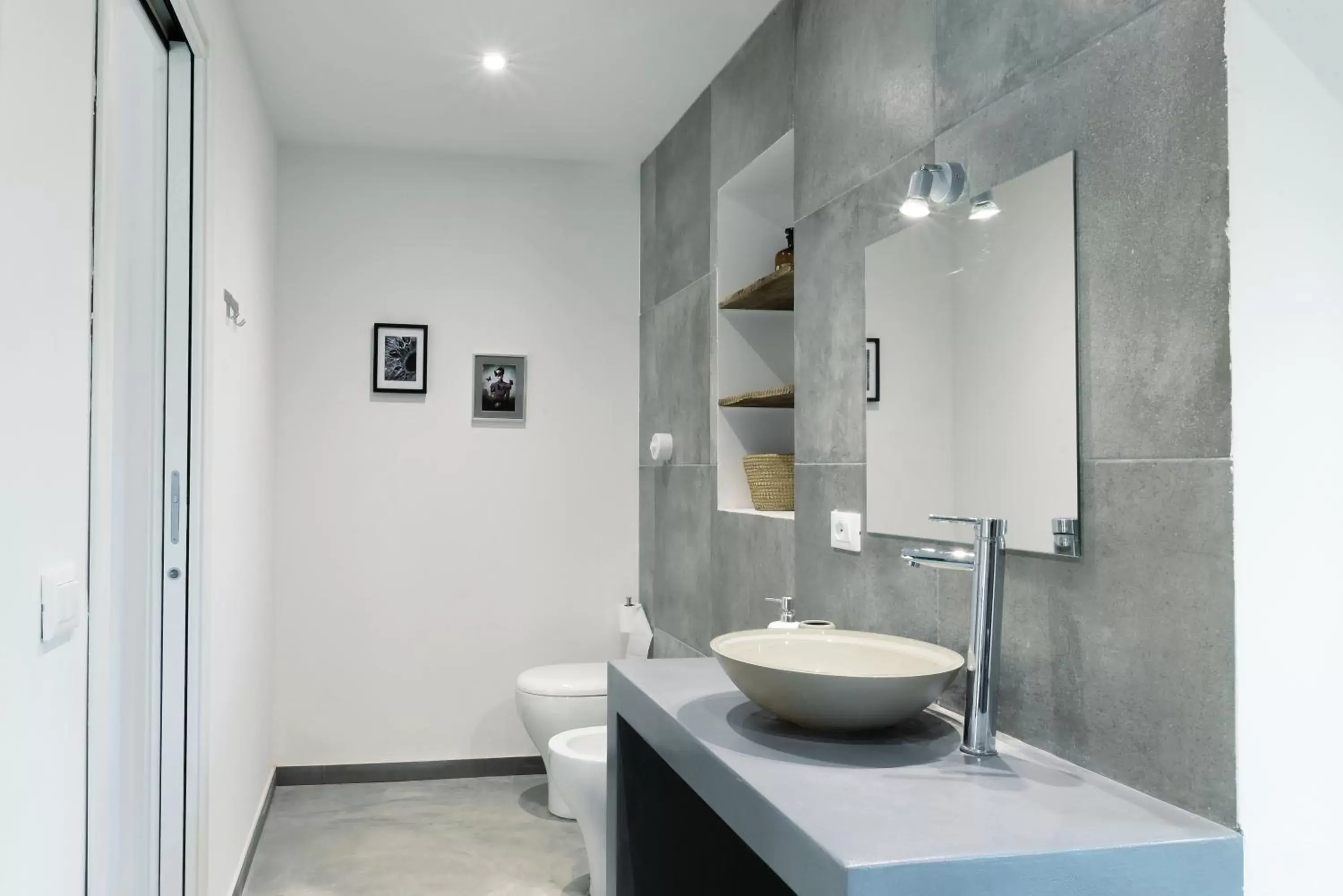 Bathroom in Naturarte Suites