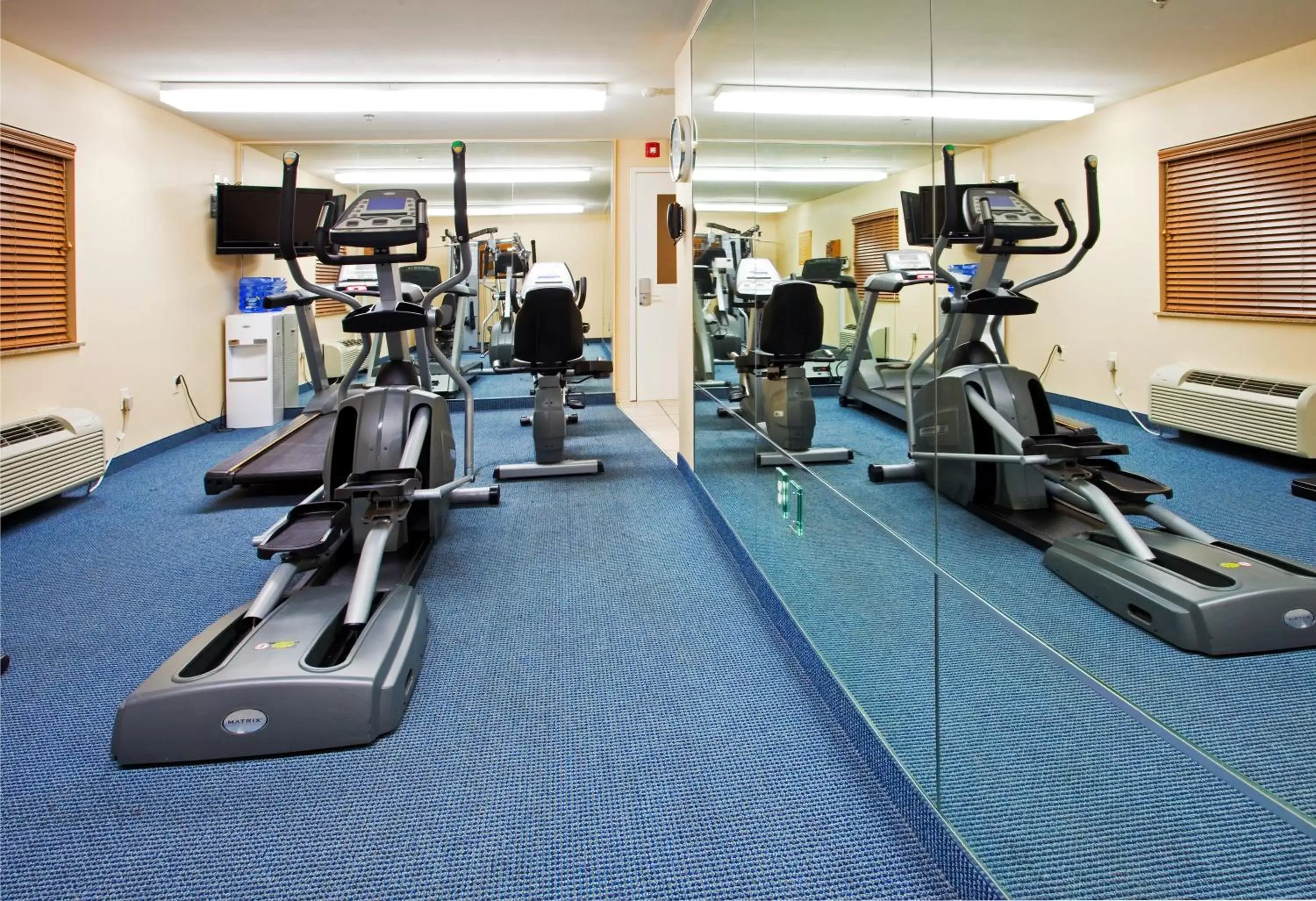 Spa and wellness centre/facilities, Fitness Center/Facilities in Candlewood Suites Jacksonville, an IHG Hotel