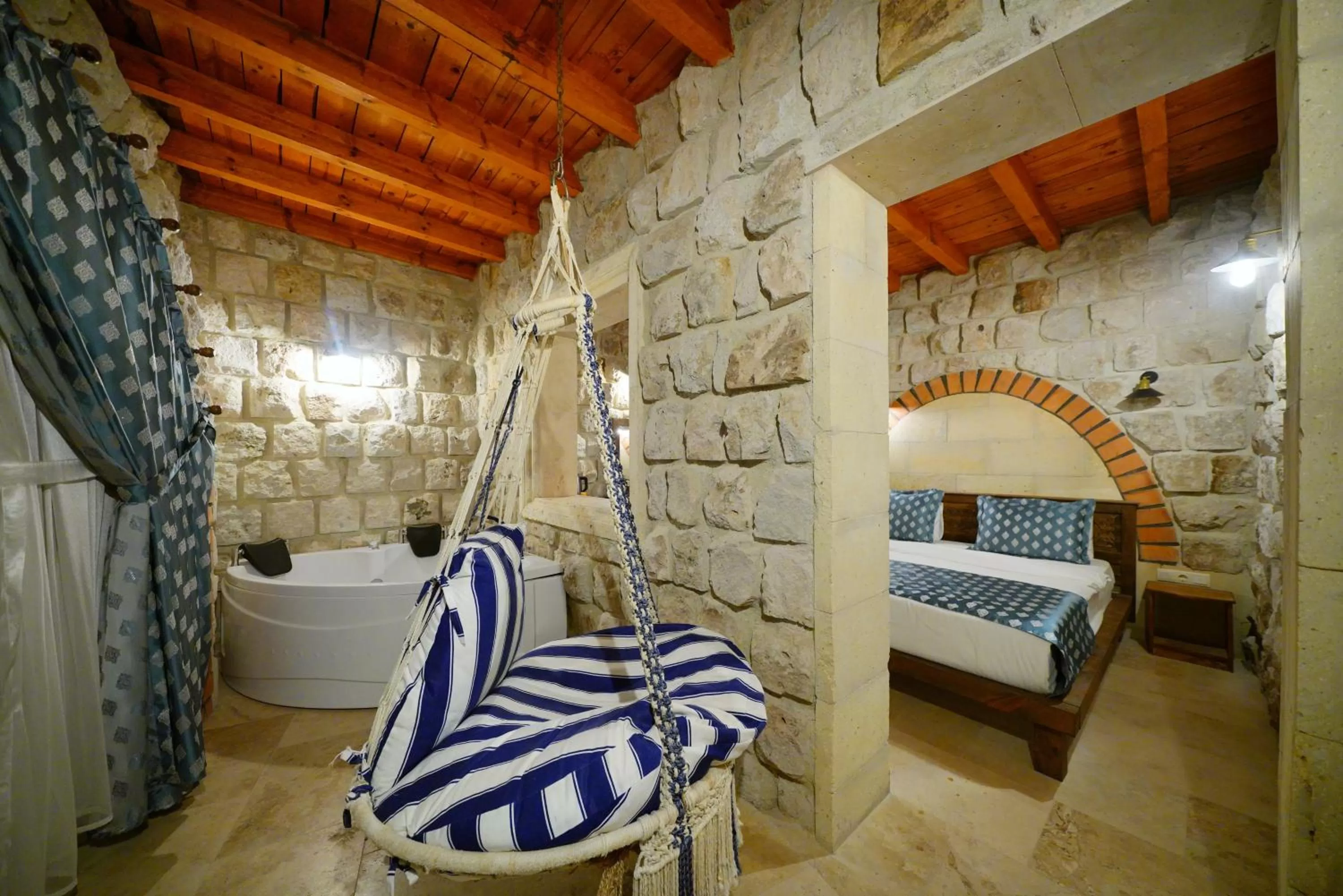 Bedroom, Bed in Cappadocia Nar Cave House & Swimming Pool