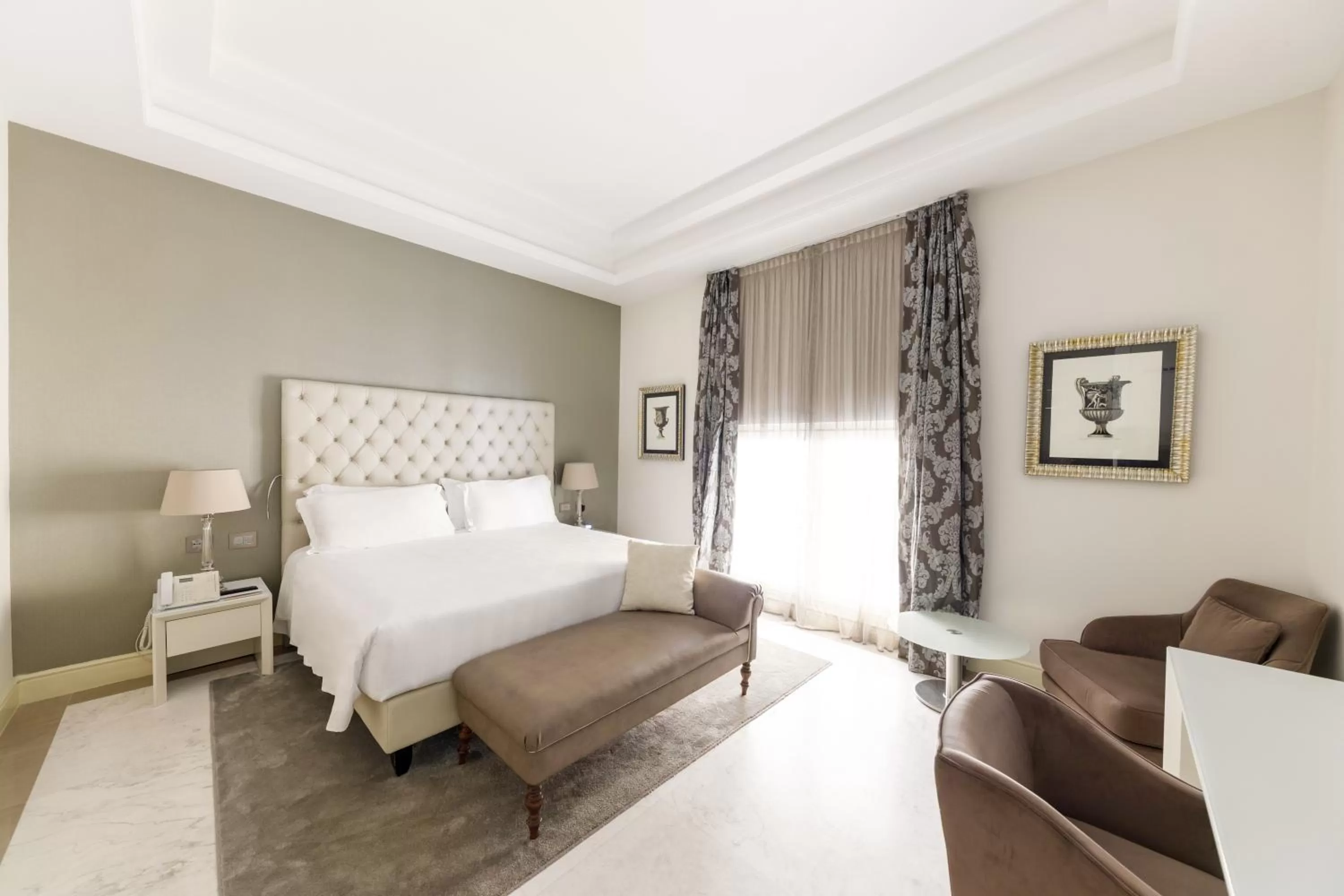 Bed in Aleph Rome Hotel, Curio Collection By Hilton