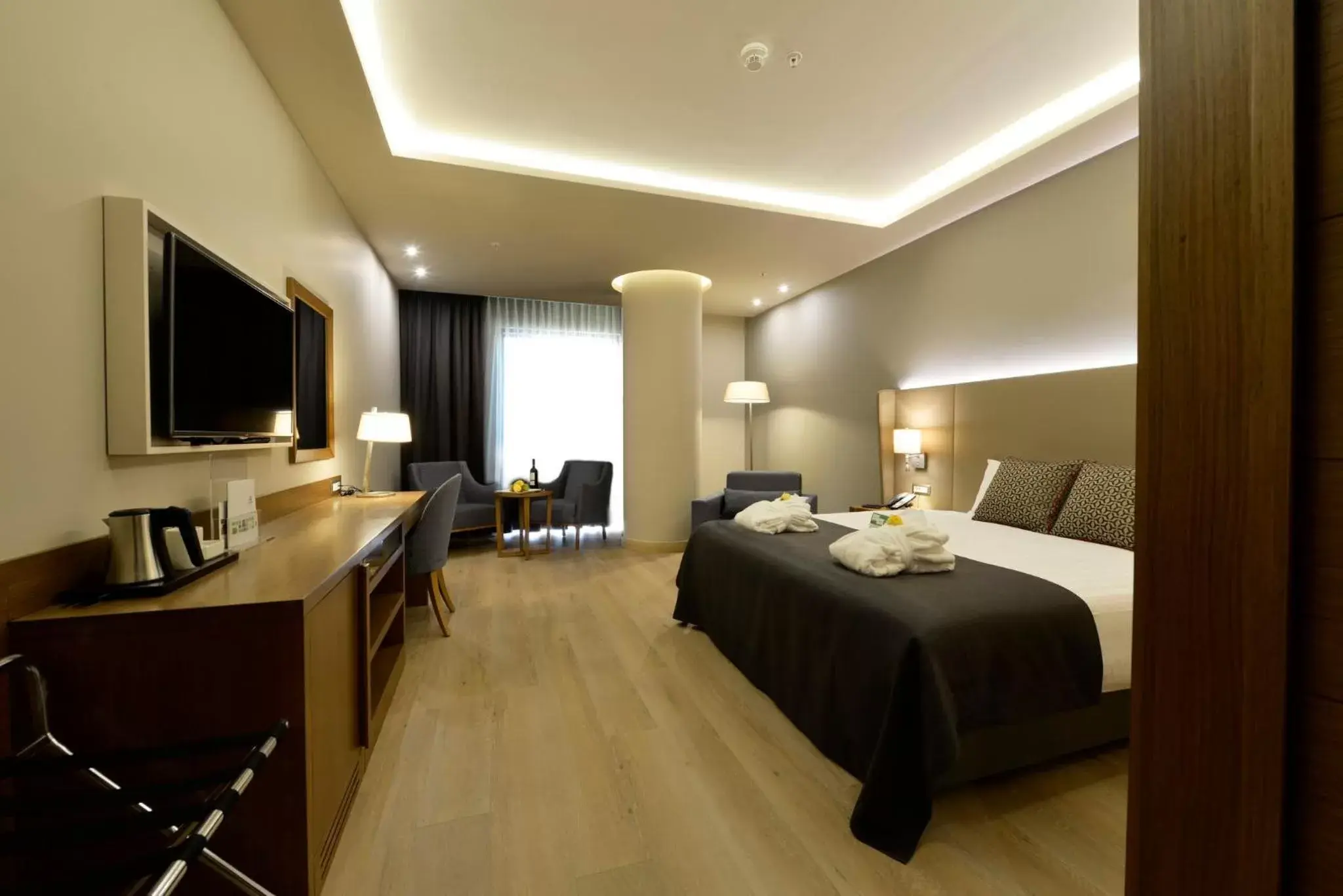 Photo of the whole room in Holiday Inn Bursa - City Centre, an IHG Hotel