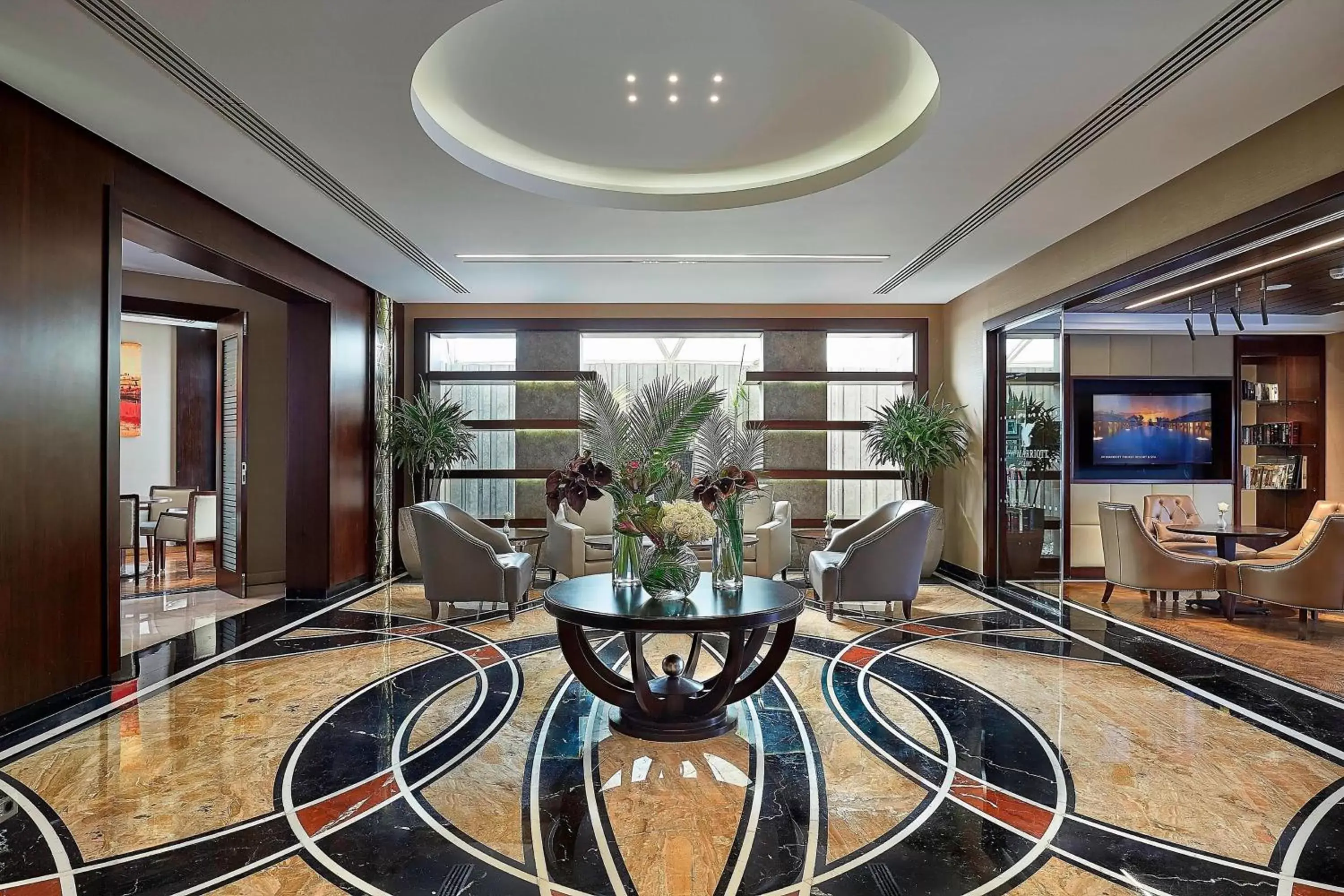 Lounge or bar, Lobby/Reception in JW Marriott Hotel Cairo