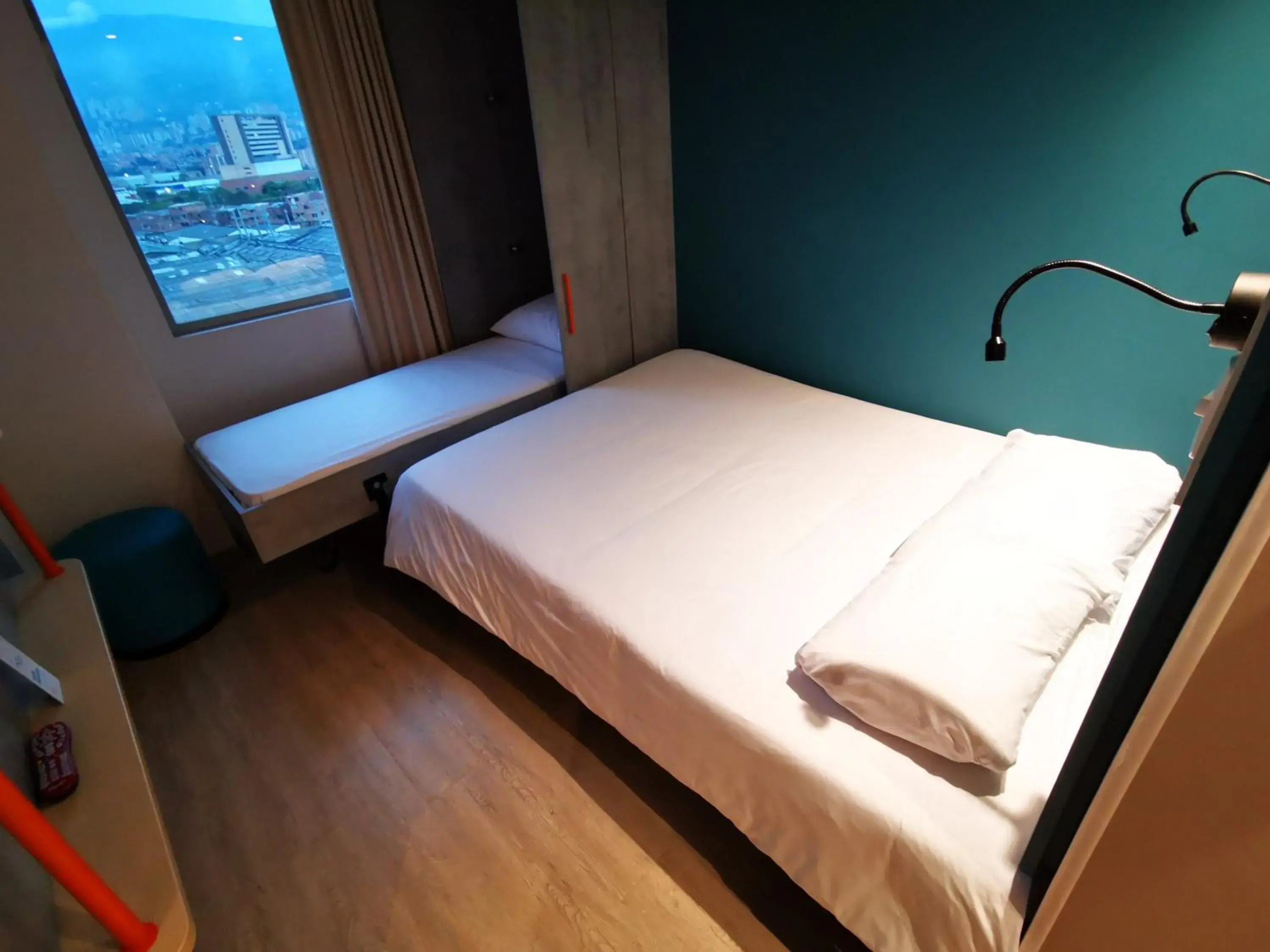 Bed in Ibis Budget Itagui