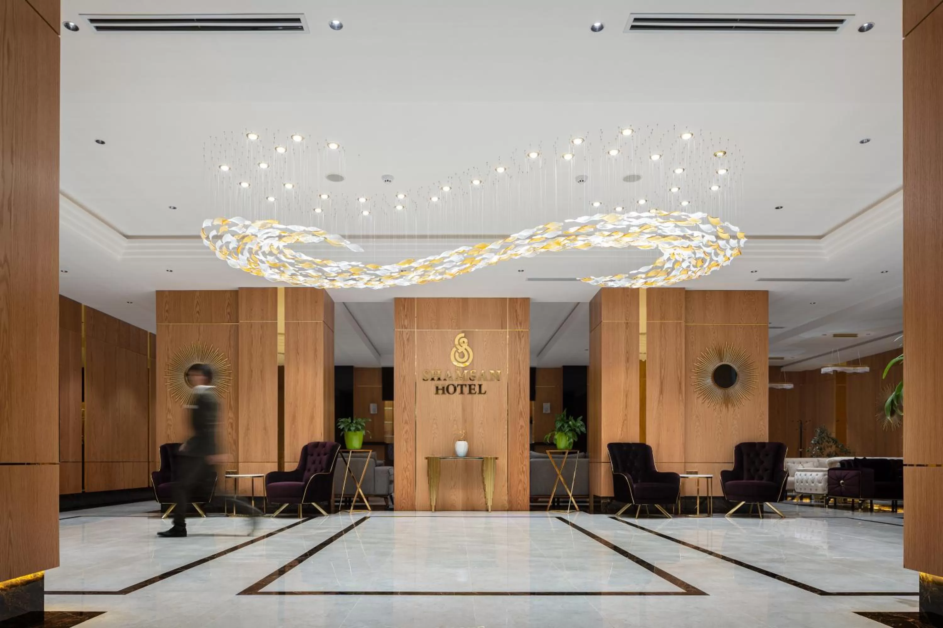 Lobby or reception in Shamsan Airport Hotel