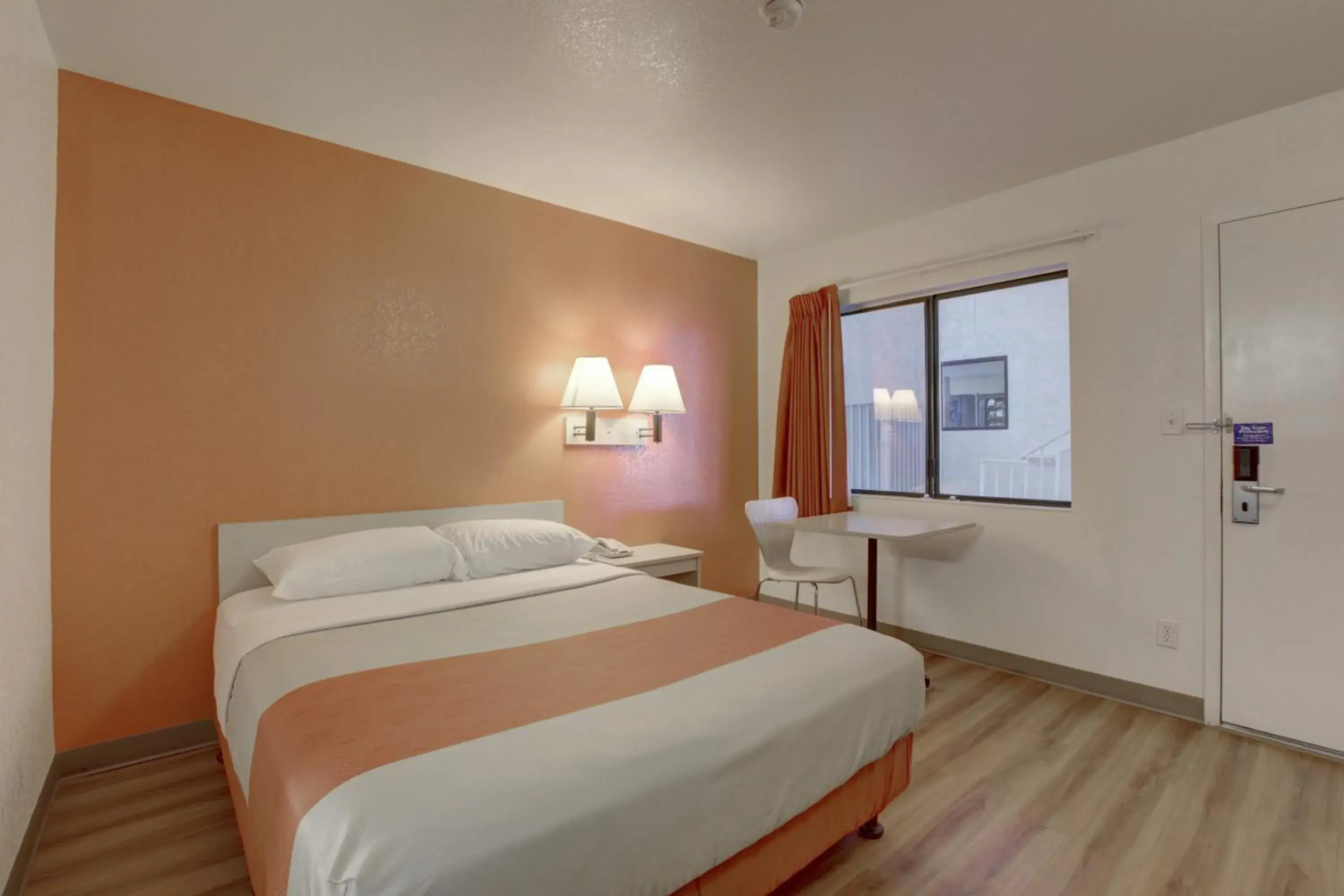 Bed in Motel 6-Corona, CA Bed in Motel 6-Corona, CA