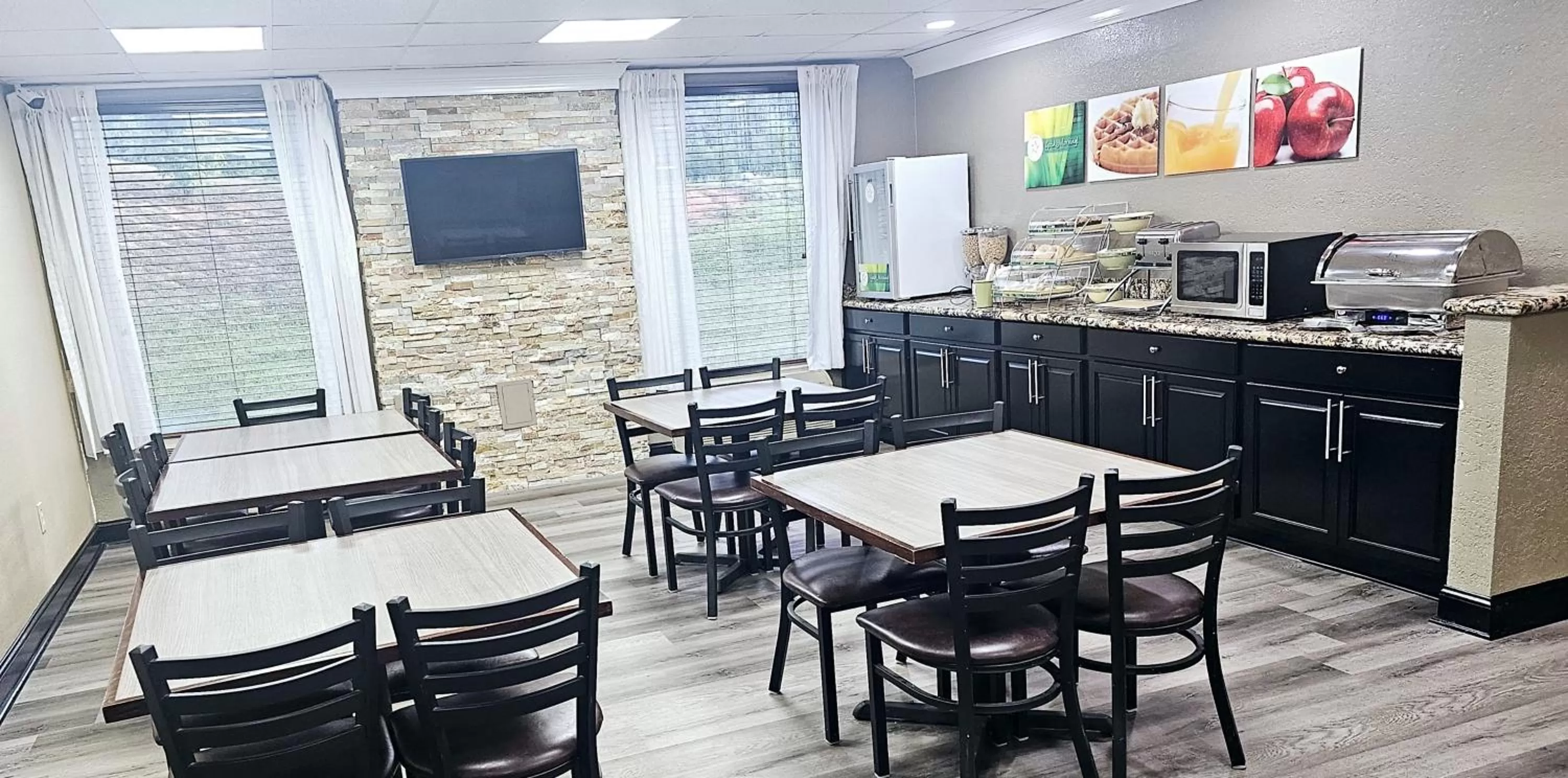 Photo of the whole room in Quality Inn & Suites Lexington South