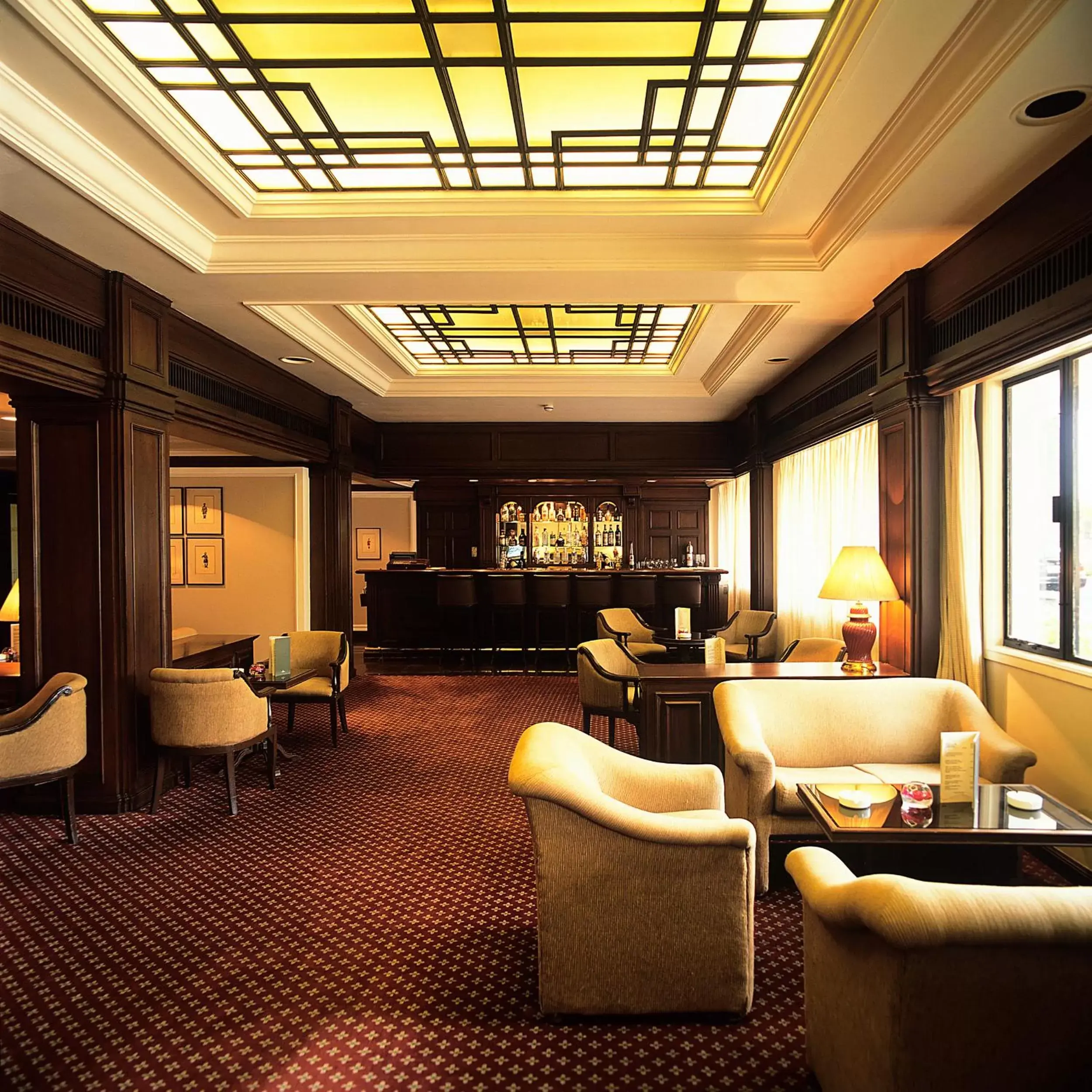 Lounge or bar in Trident Chennai Lounge or bar in Trident Chennai