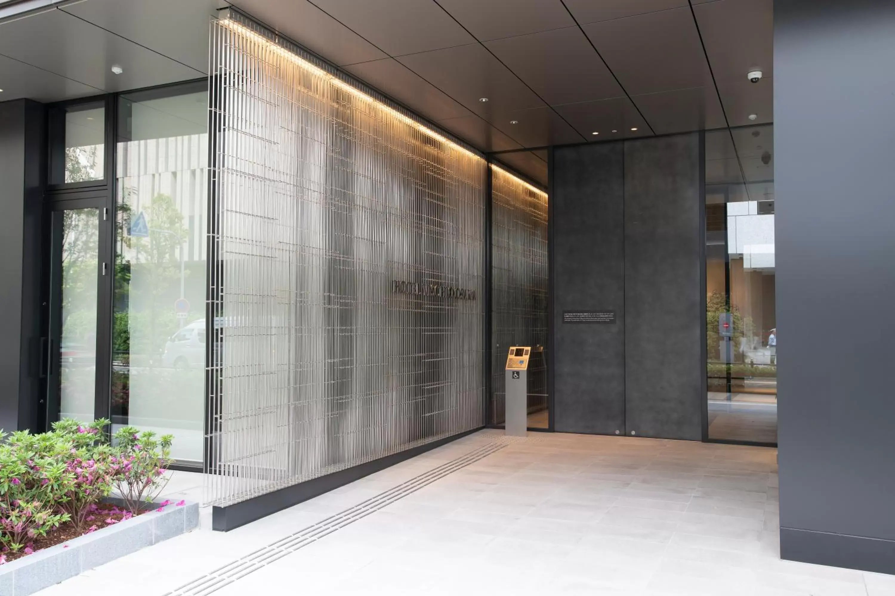 Facade/entrance in Hotel Vischio Osaka-JR Hotel Group