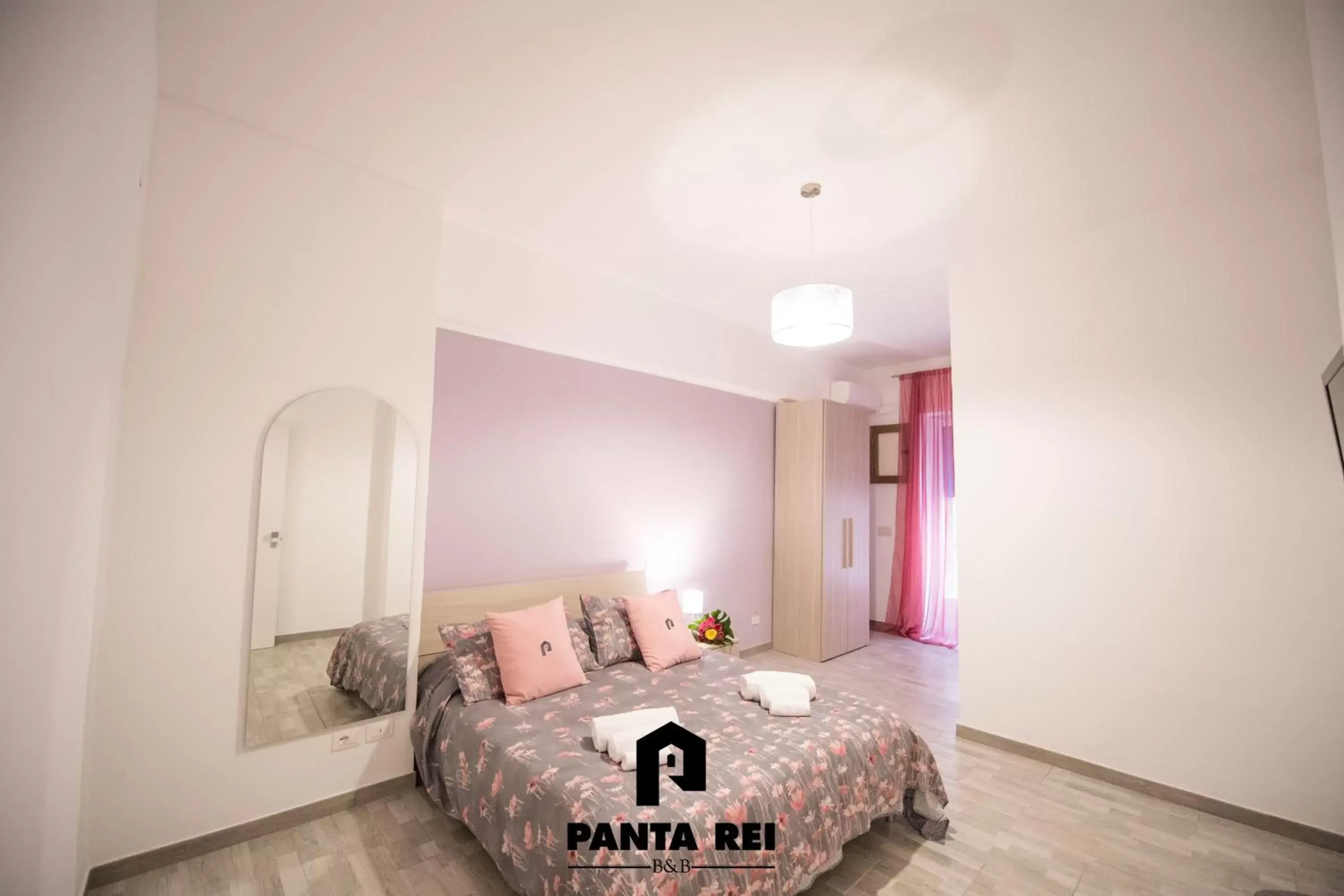 Comfort Quadruple Room in Pantarei B&B