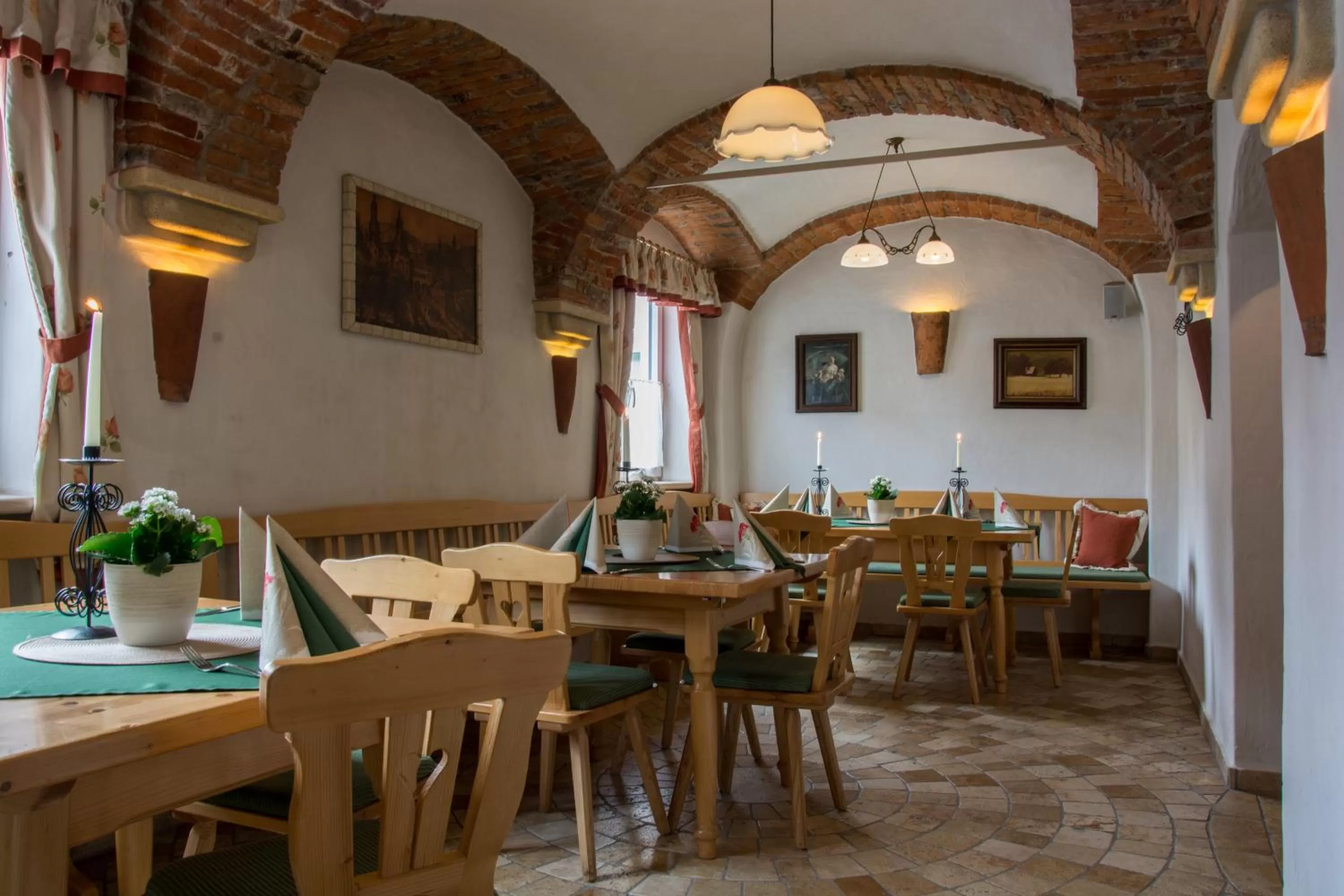 Restaurant/places to eat in Gasthof Lend-Platzl