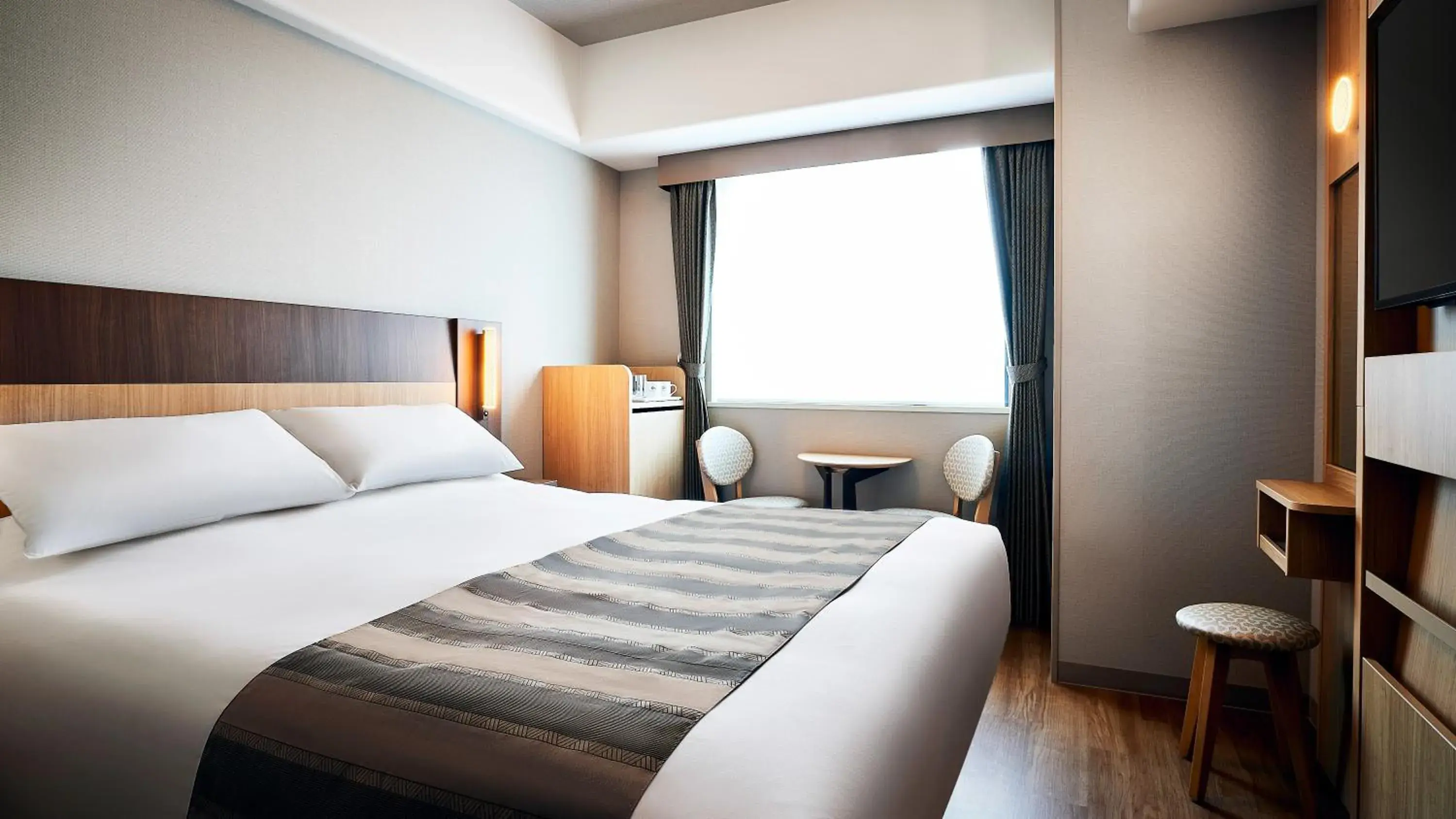 Bedroom, Bed in Hotel Monte Hermana Tokyo