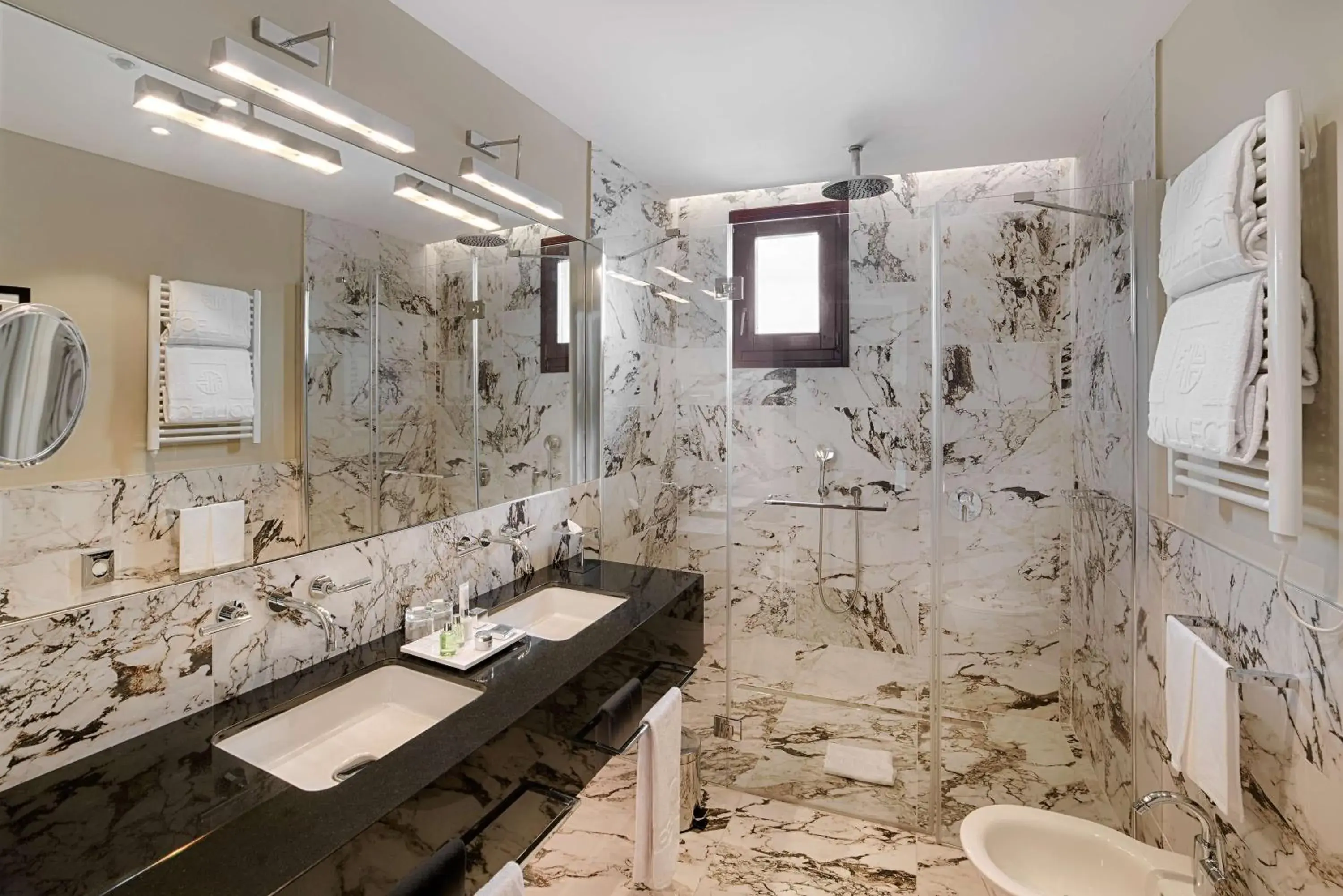 Toilet, Bathroom in NH Collection Palazzo Gaddi
