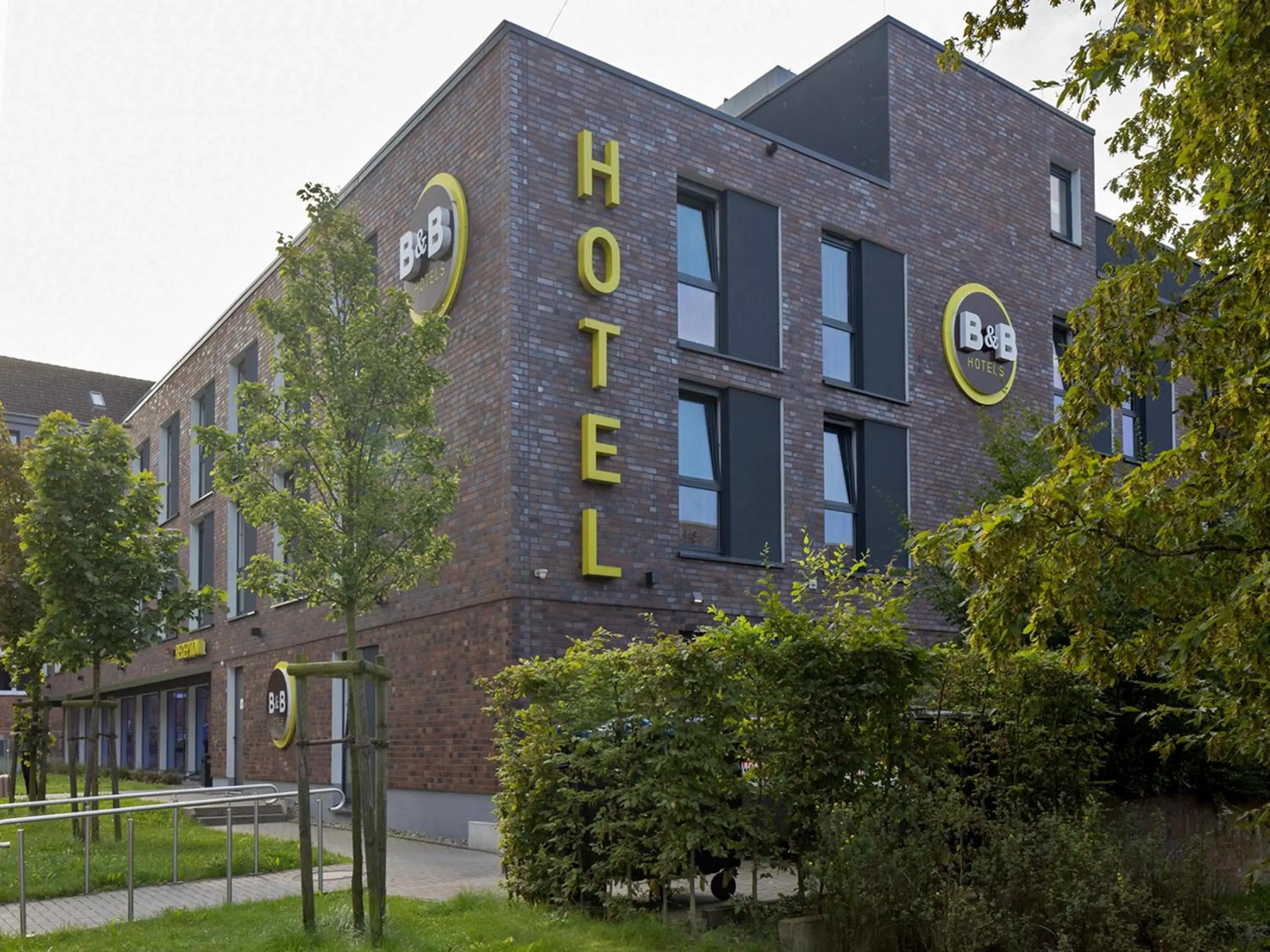 Property Building in B&B Hotel Kiel-Wissenschaftspark