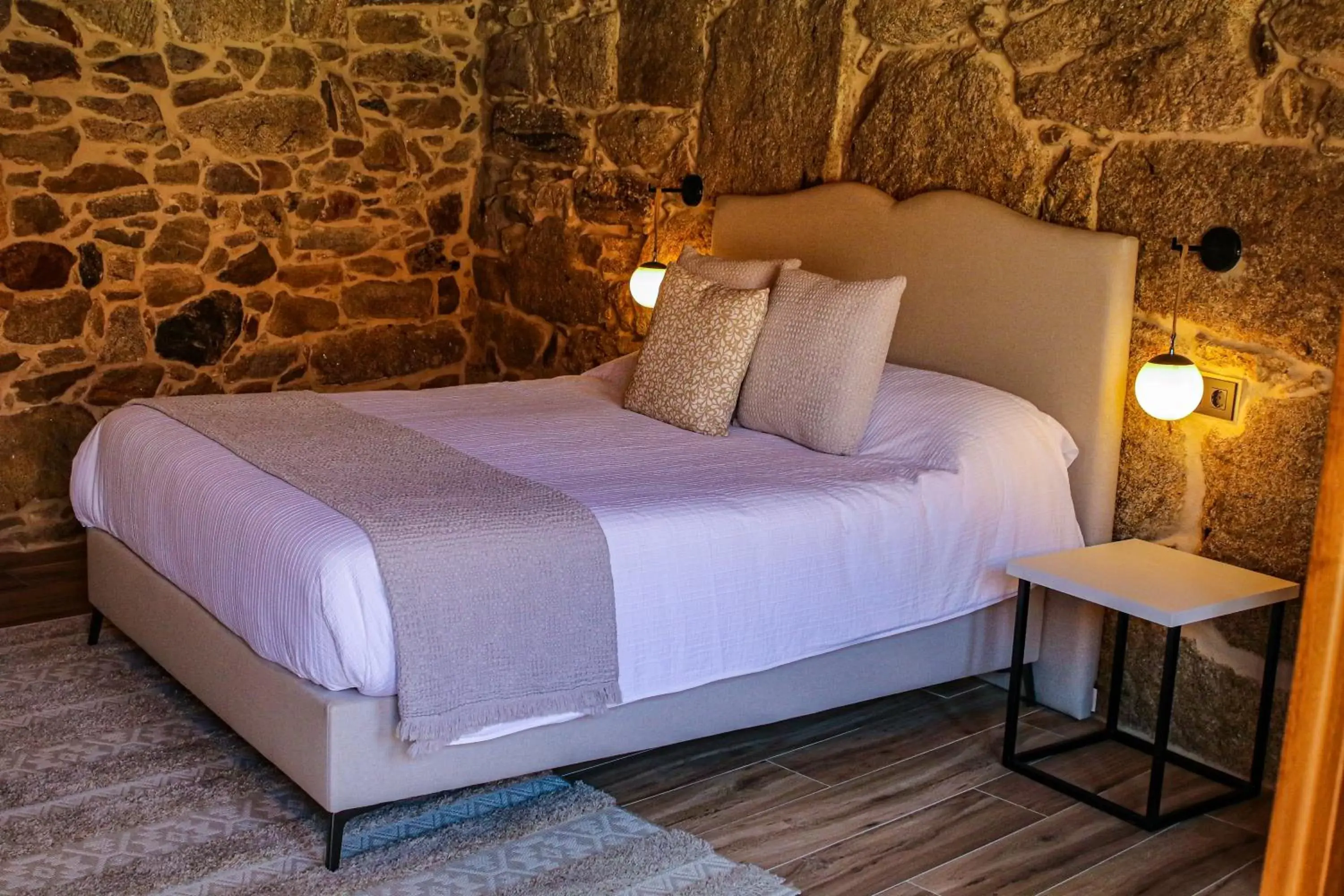 Bed in Hotel La Rectoral