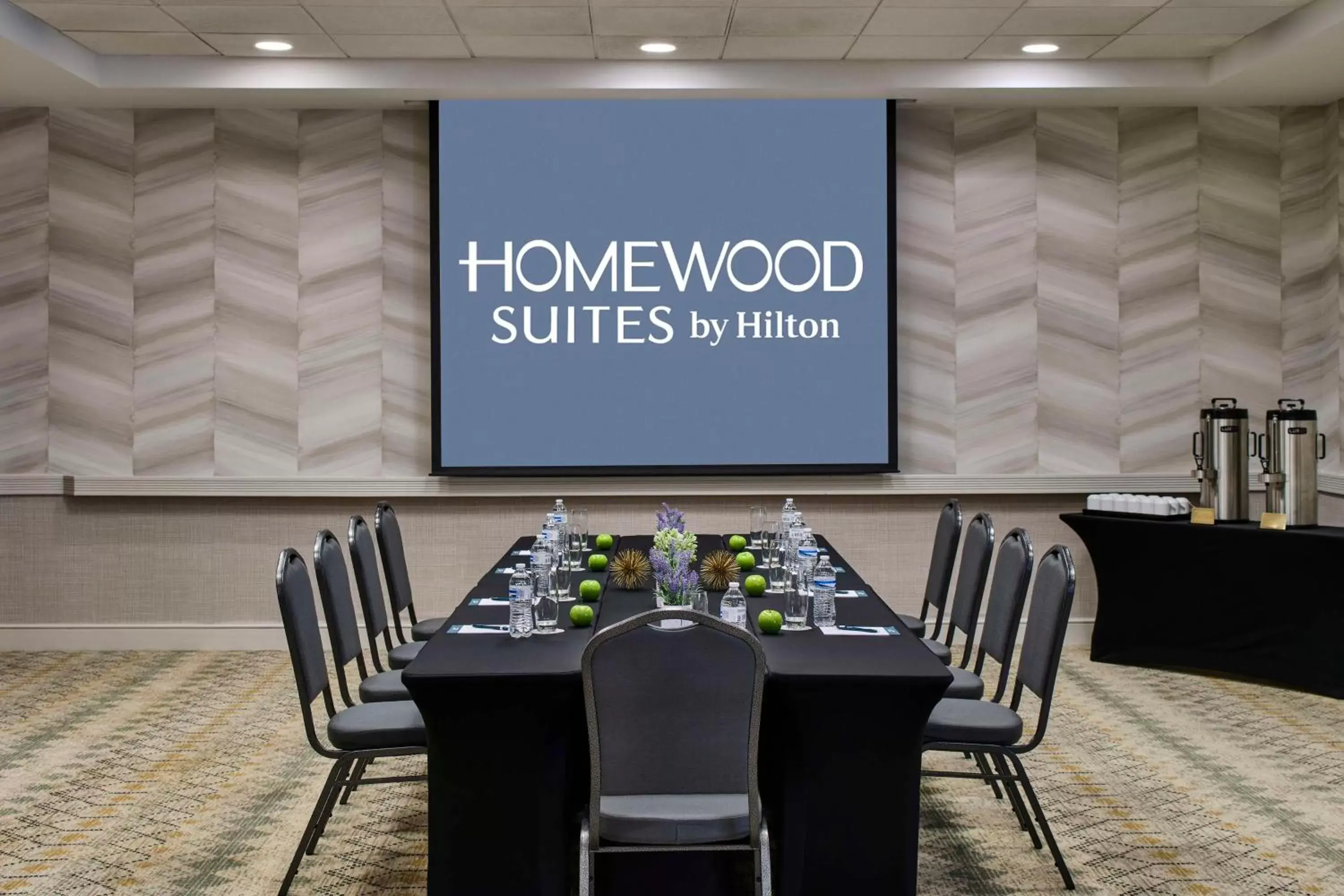 Meeting/conference room in Homewood Suites By Hilton Anchorage, Ak