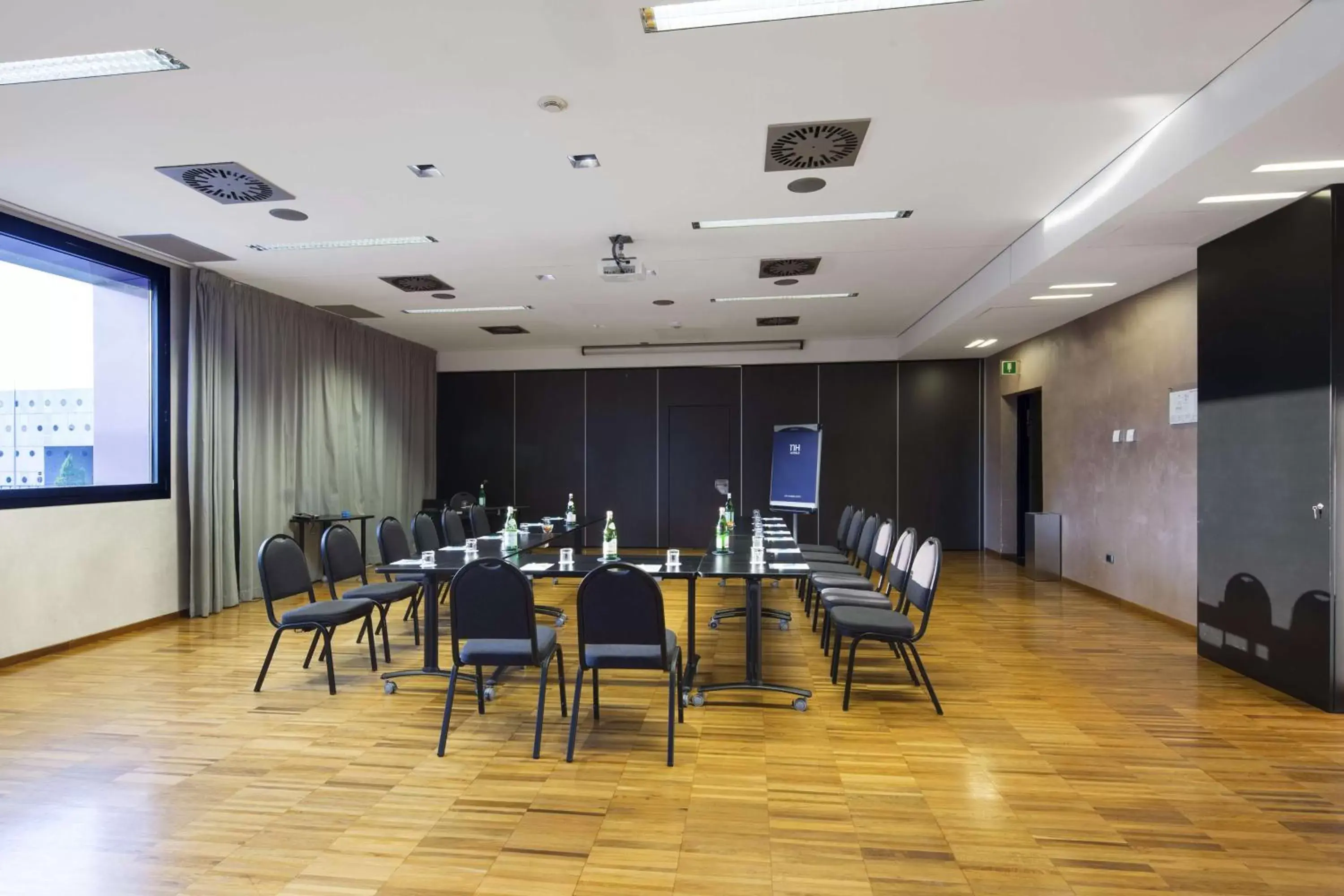 Meeting/conference room in NH Milano Fiera