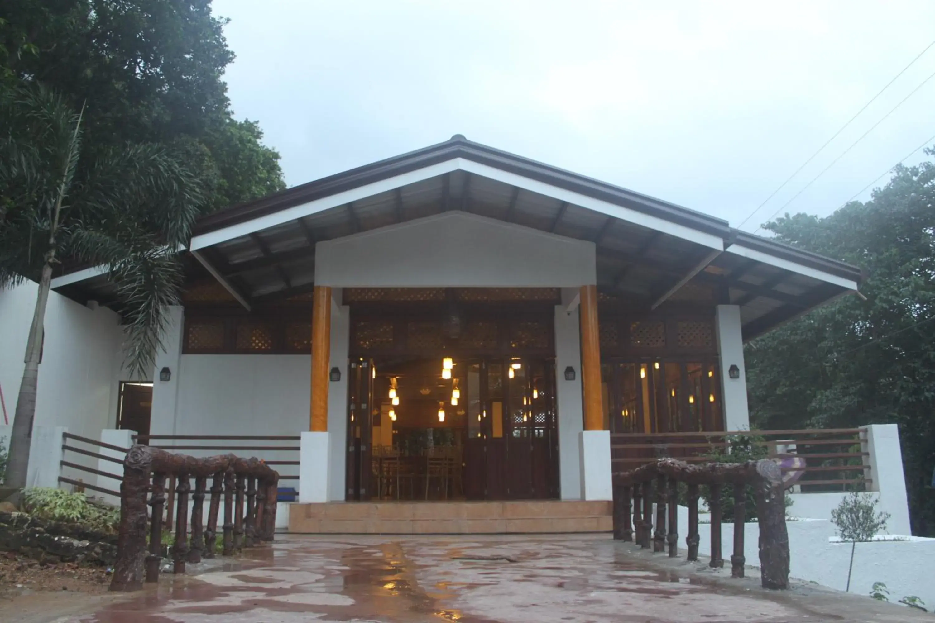 Restaurant/places to eat in Coron Hilltop View Resort