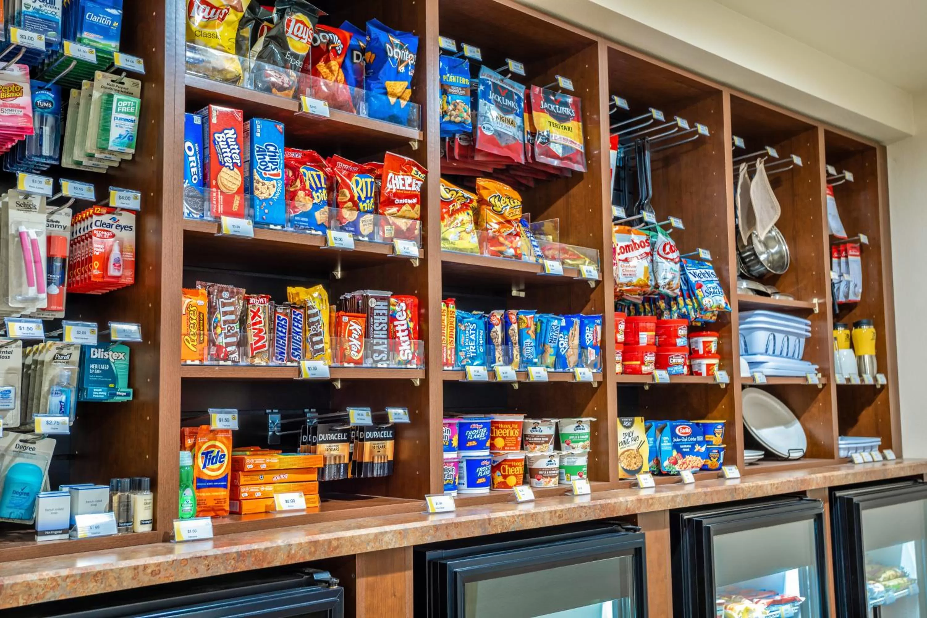 On-site shops in My Place Hotel-Spokane Valley, WA