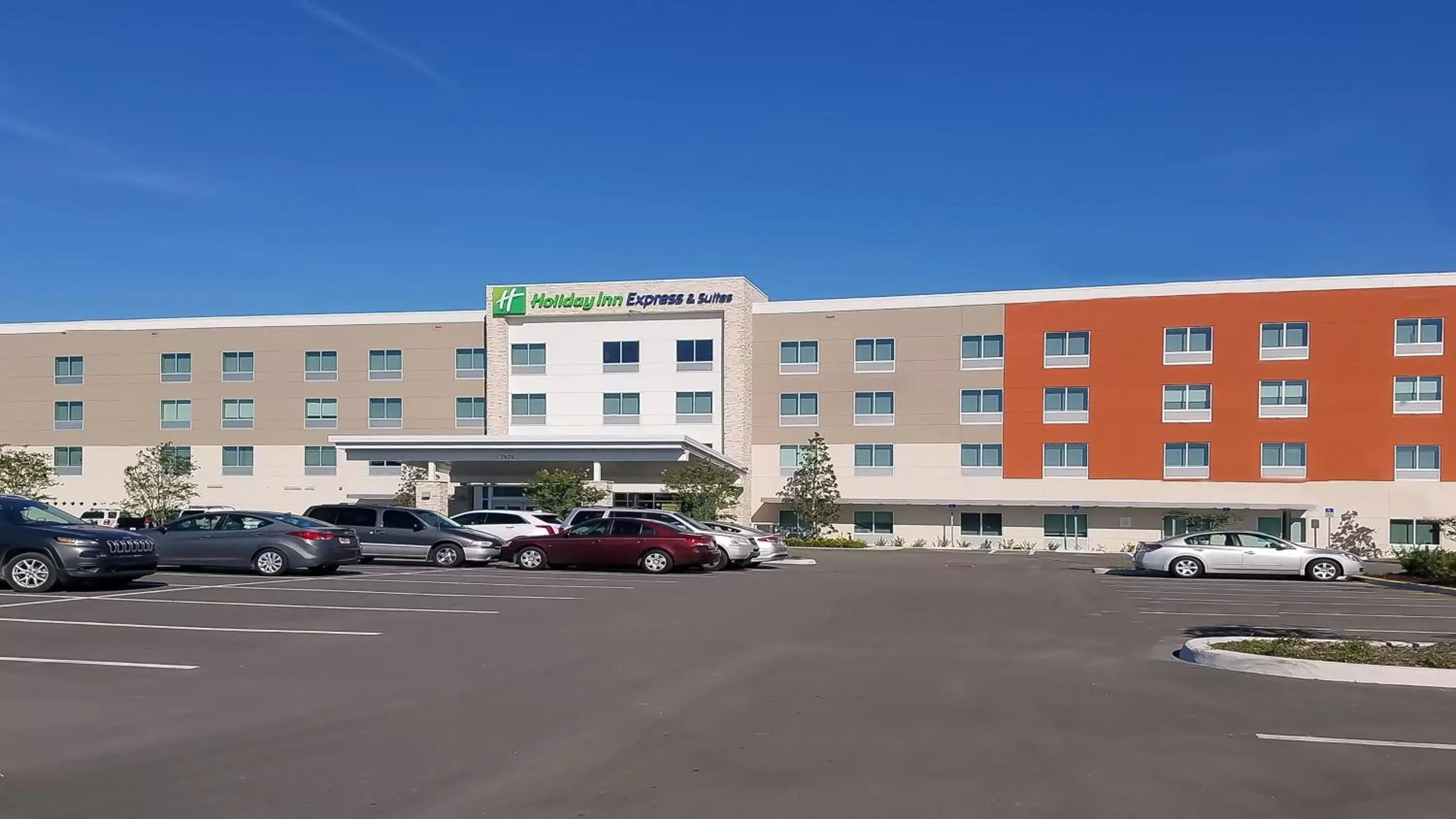 Property Building in Holiday Inn Express & Suites - Tampa East - Ybor City, an IHG Hotel