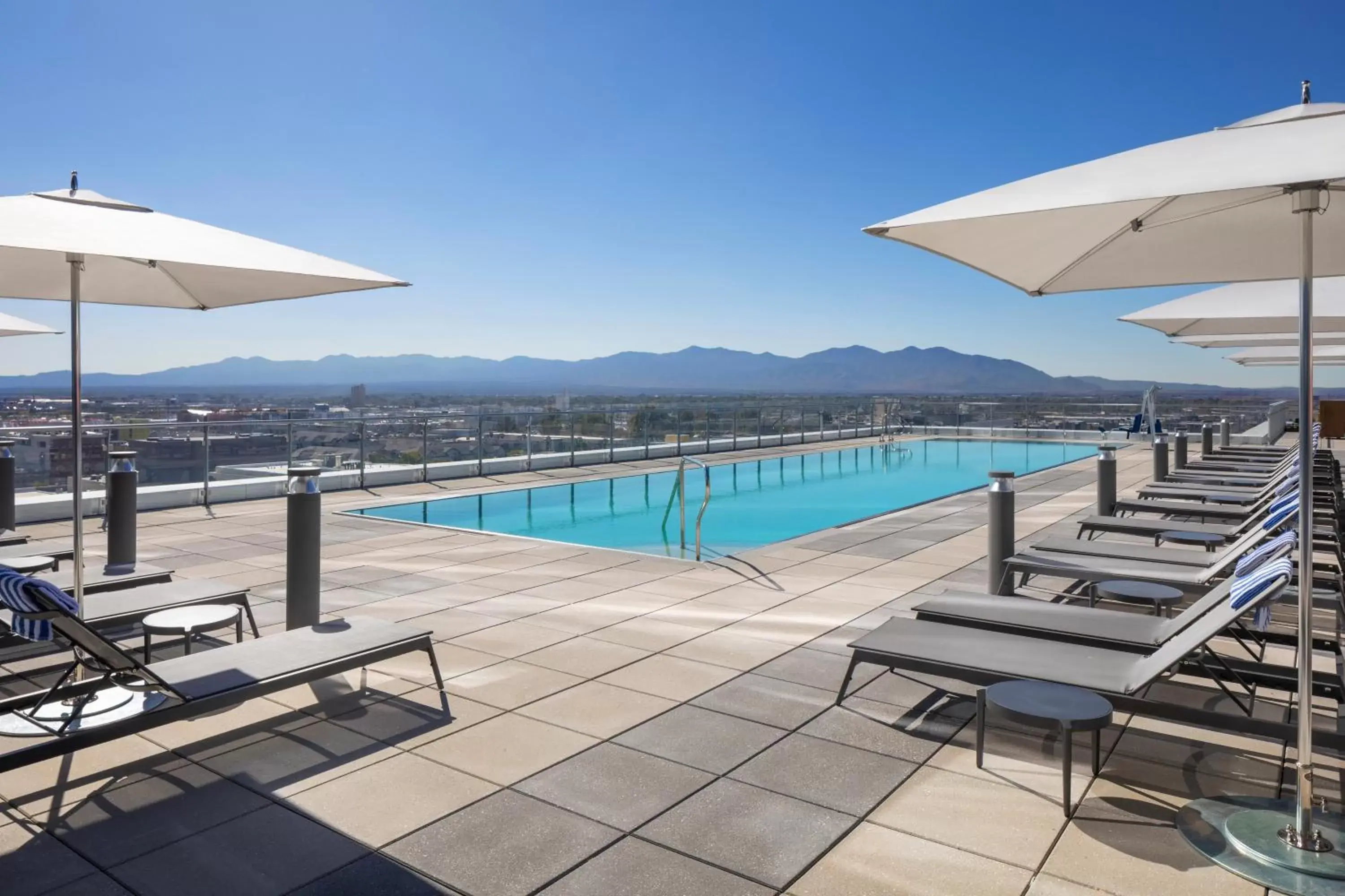 Pool view, Swimming Pool in Hyatt Regency Salt Lake City