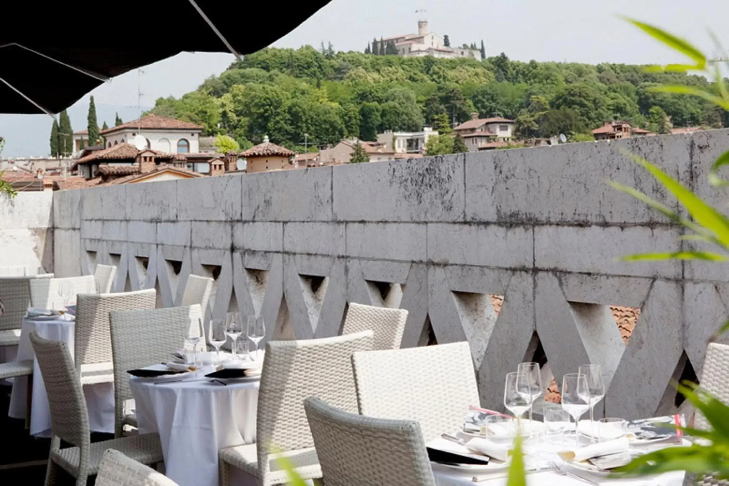 Balcony/Terrace, Restaurant/Places to Eat in Hotel Vittoria