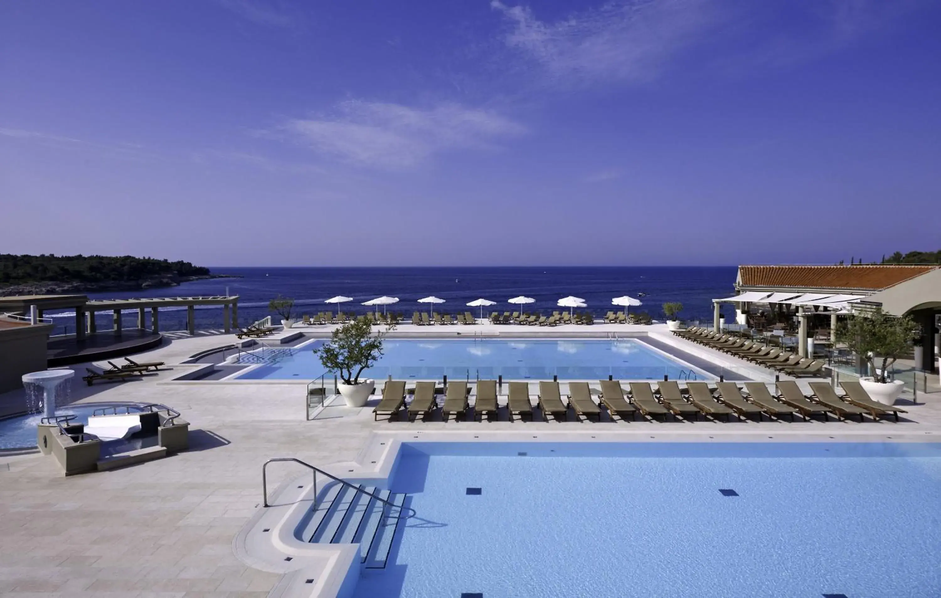 Swimming pool, Pool View in Verudela Villas