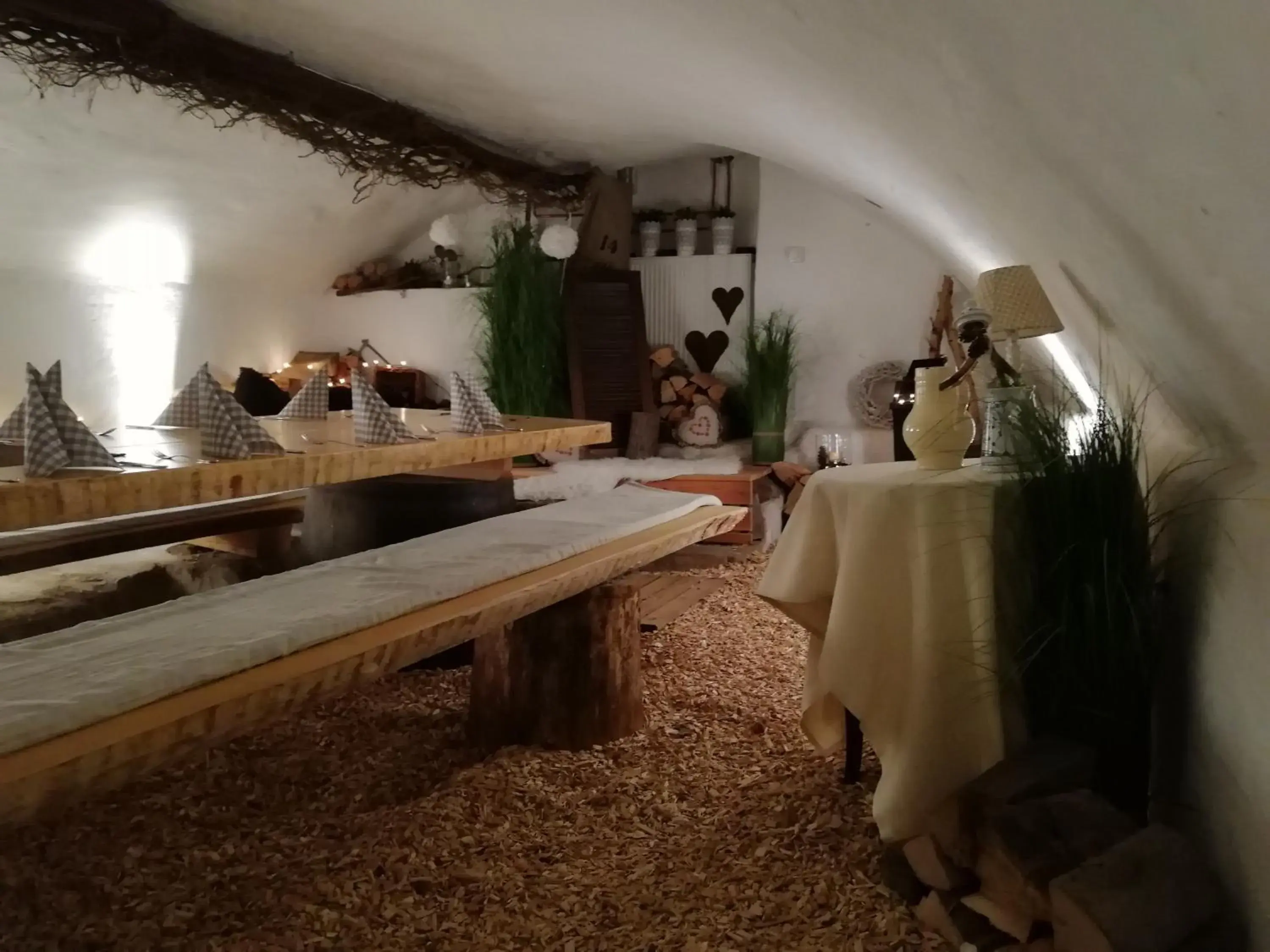 Dining area, Kitchen/Kitchenette in Gasthaus Dollinger