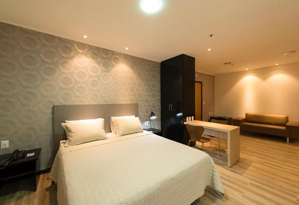 Photo of the whole room, Bed in Arrey Executive Hotel