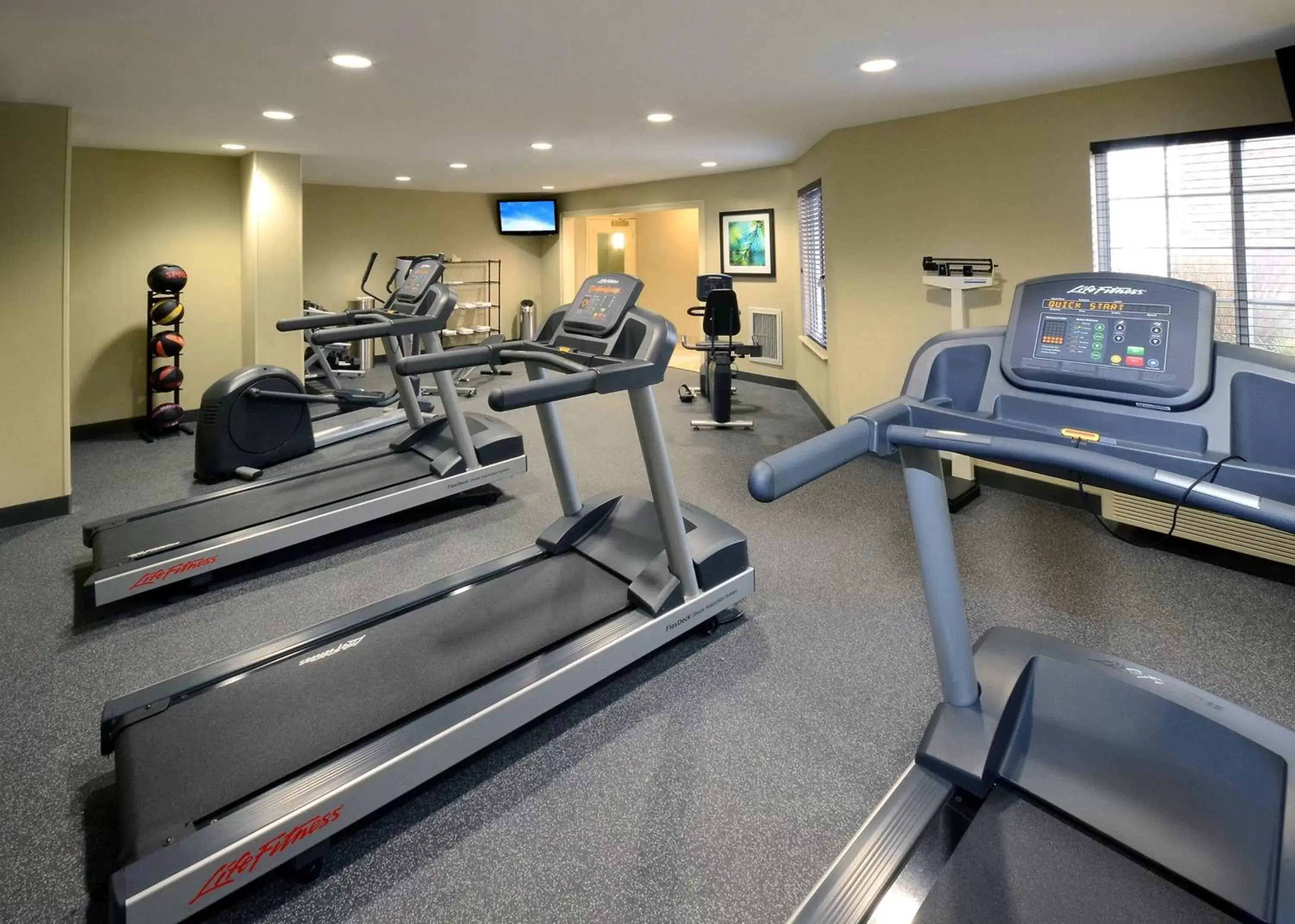 Spa and wellness centre/facilities, Fitness Center/Facilities in Staybridge Suites Raleigh-Durham Airport-Morrisville, an IHG Hotel