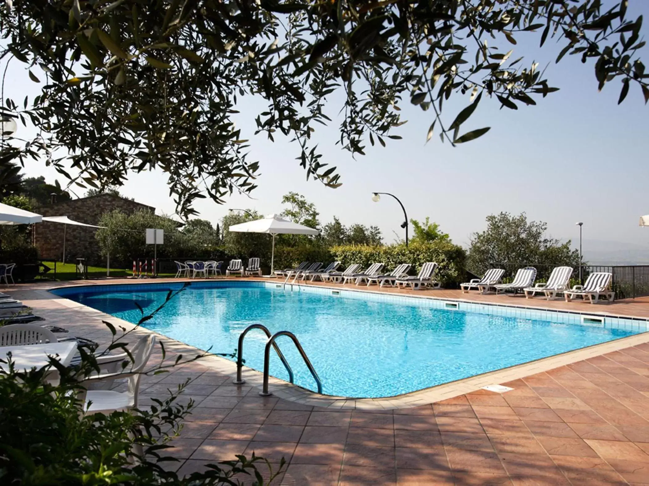Swimming Pool in Hotel La Terrazza RESTAURANT & SPA