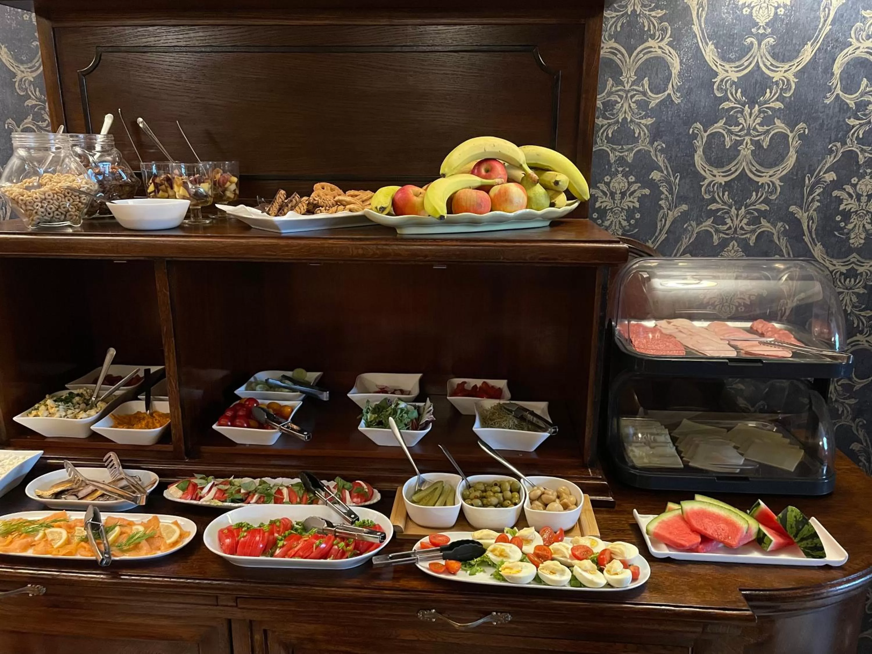 Breakfast in SleepWalker Boutique Suites