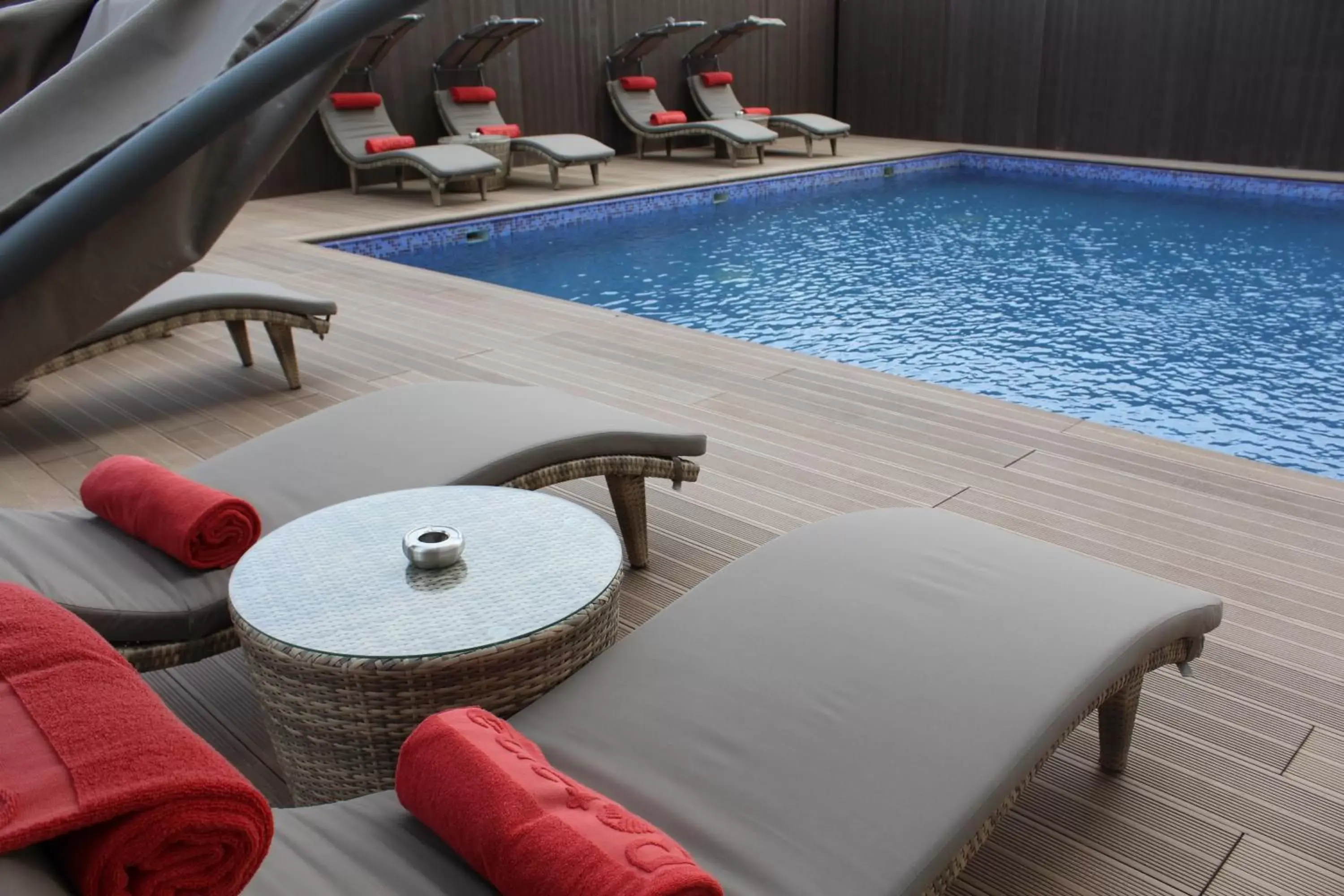 Restaurant/places to eat in Rosh Rayhaan by Rotana Restaurant/places to eat in Rosh Rayhaan by Rotana