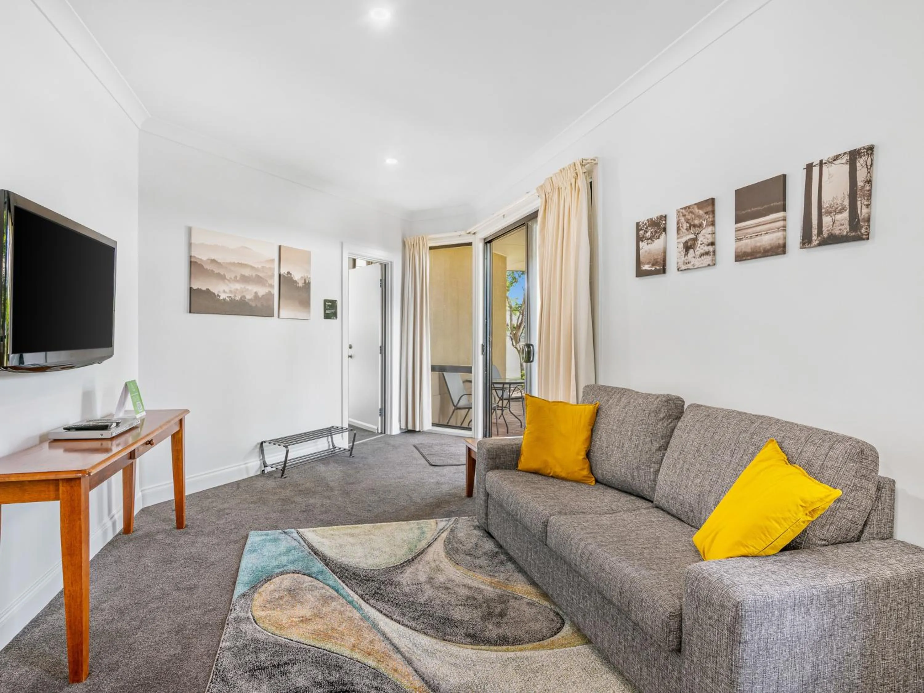 Living room in Leisure Inn Pokolbin Hill