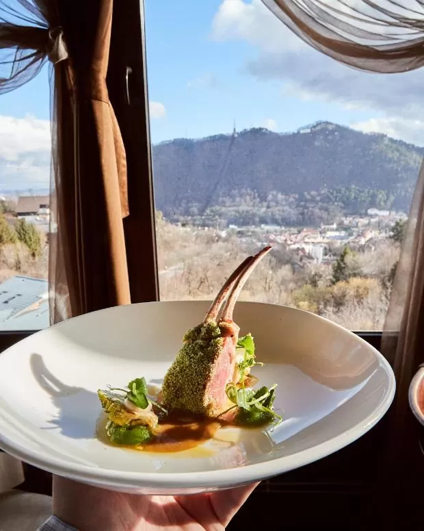 Restaurant/places to eat in Hotel Belvedere