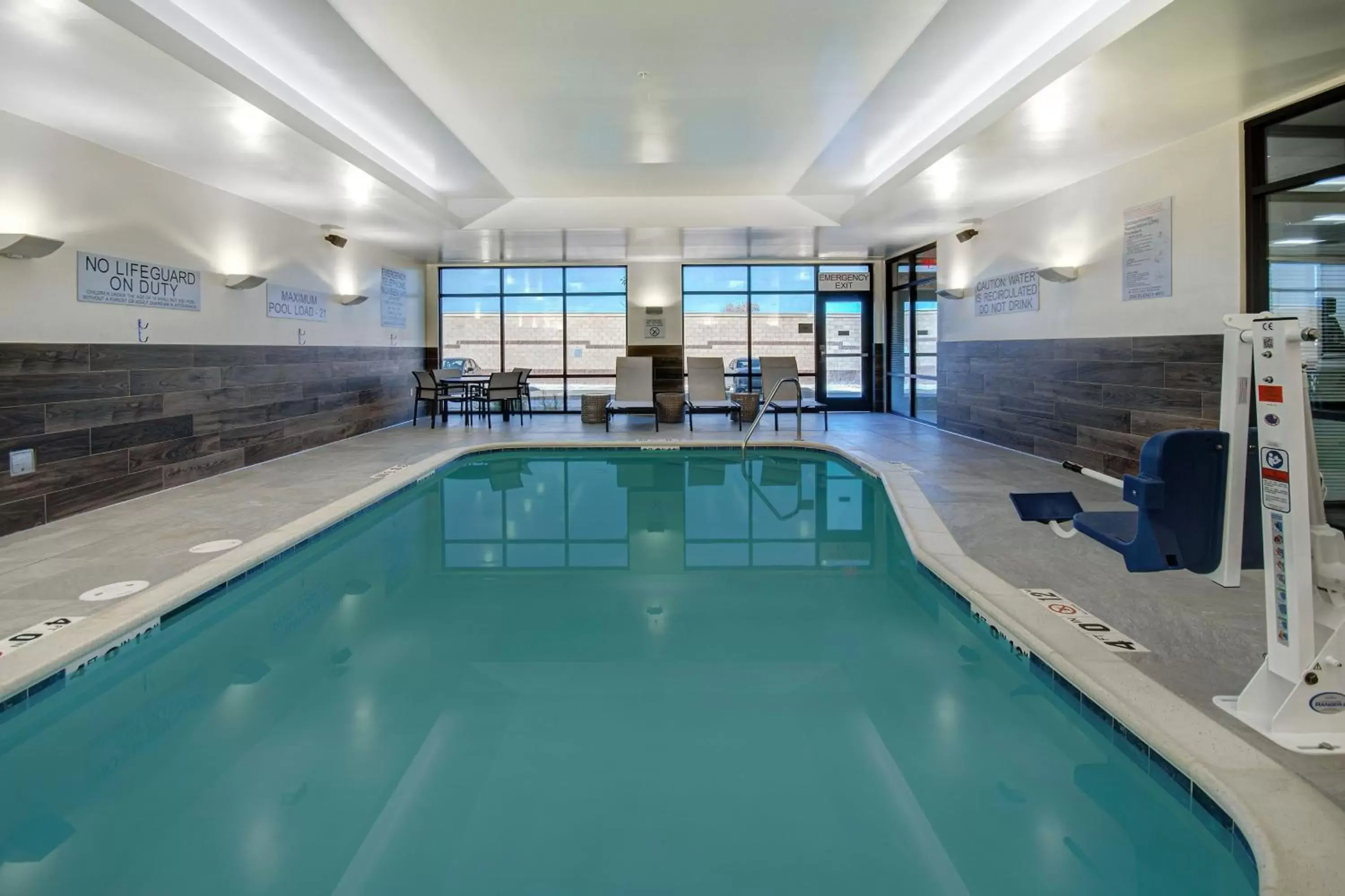 Swimming Pool in Fairfield Inn & Suites Lancaster Palmdale