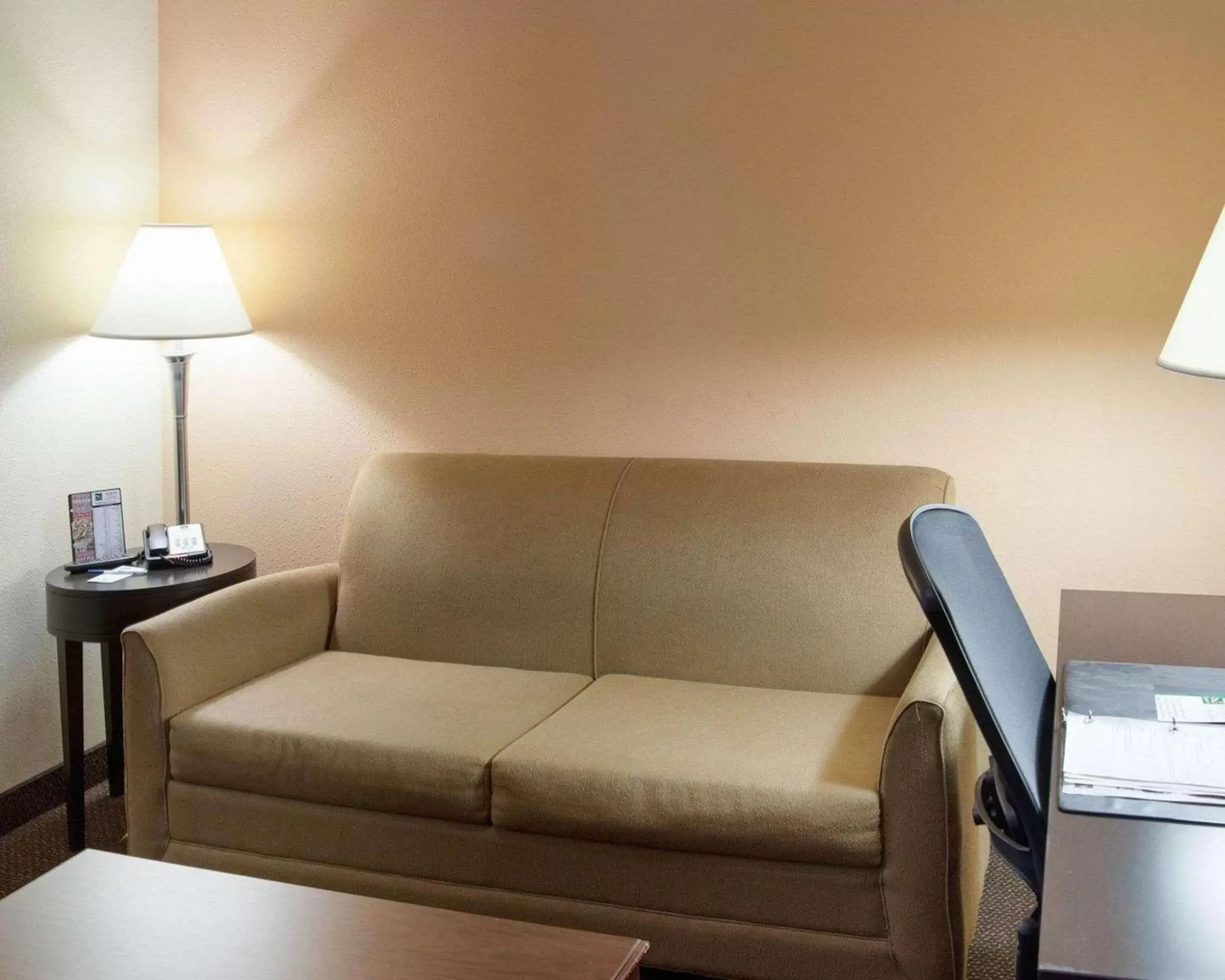 Photo of the whole room in Quality Inn & Suites Niles Photo of the whole room in Quality Inn & Suites Niles