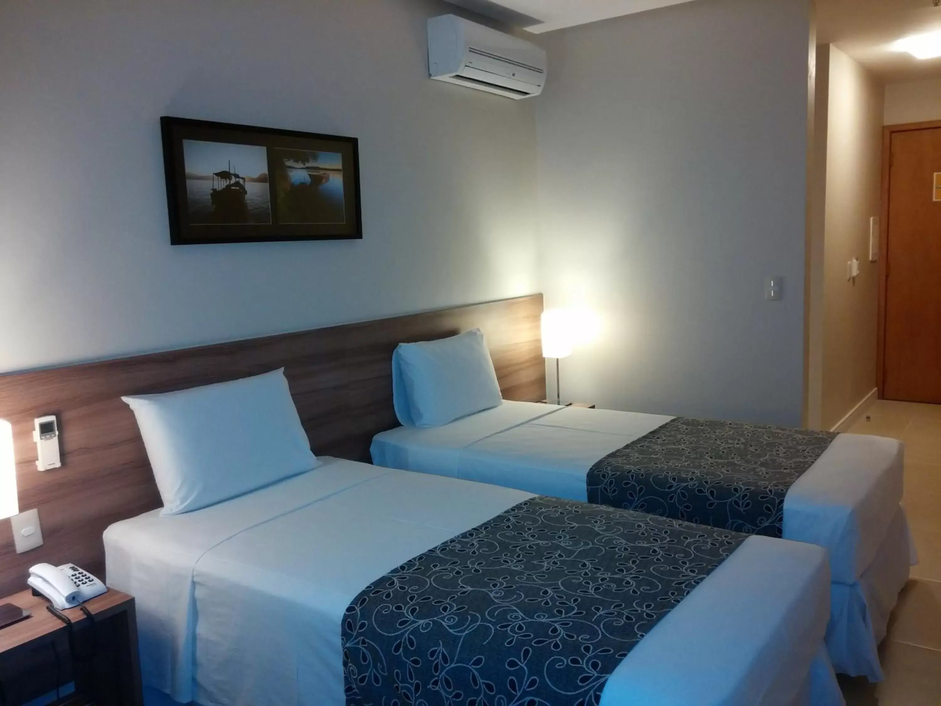 Bed in Days Inn by Wyndham Linhares Bed in Days Inn by Wyndham Linhares