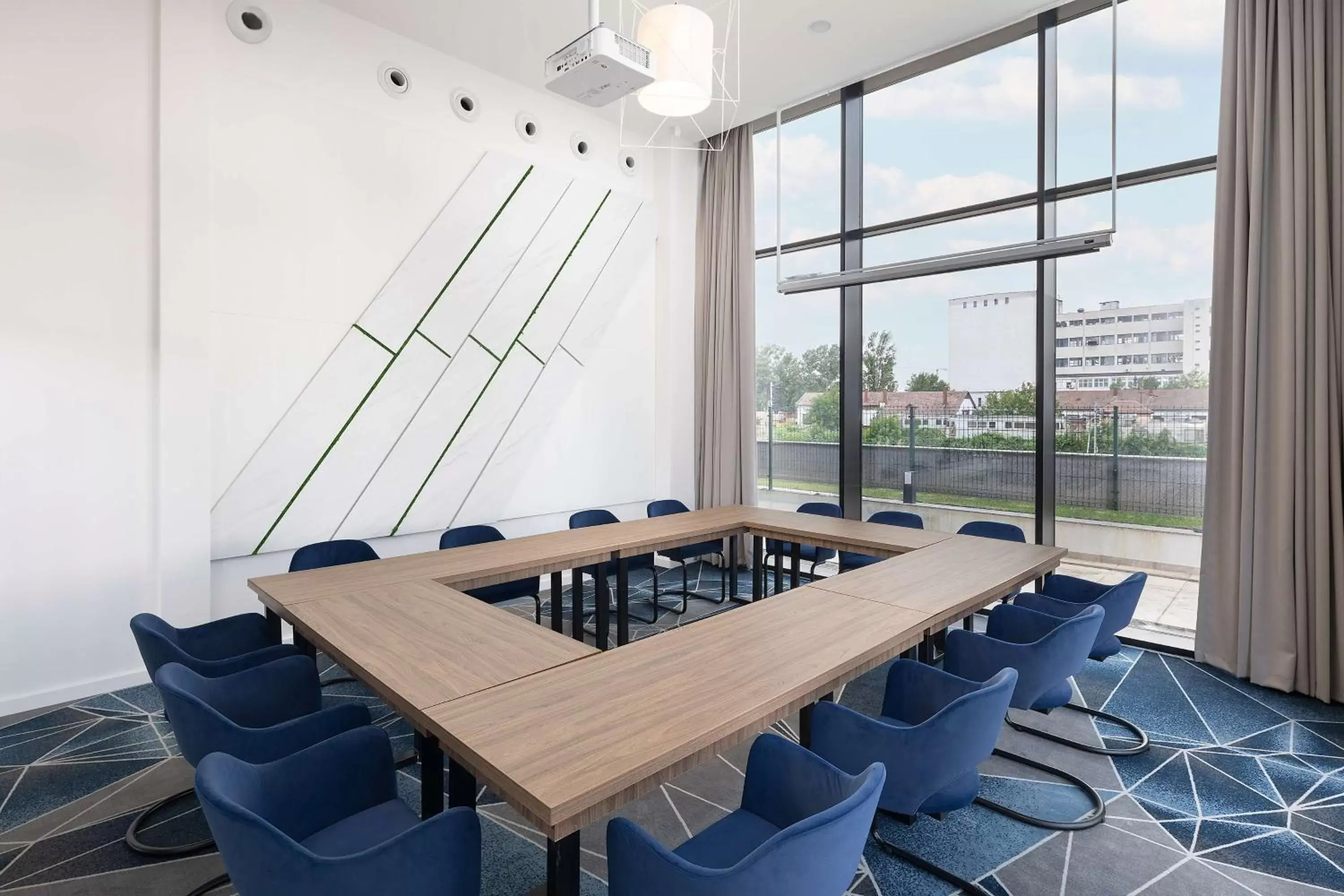 Meeting/conference room in Hampton By Hilton Targu Mures