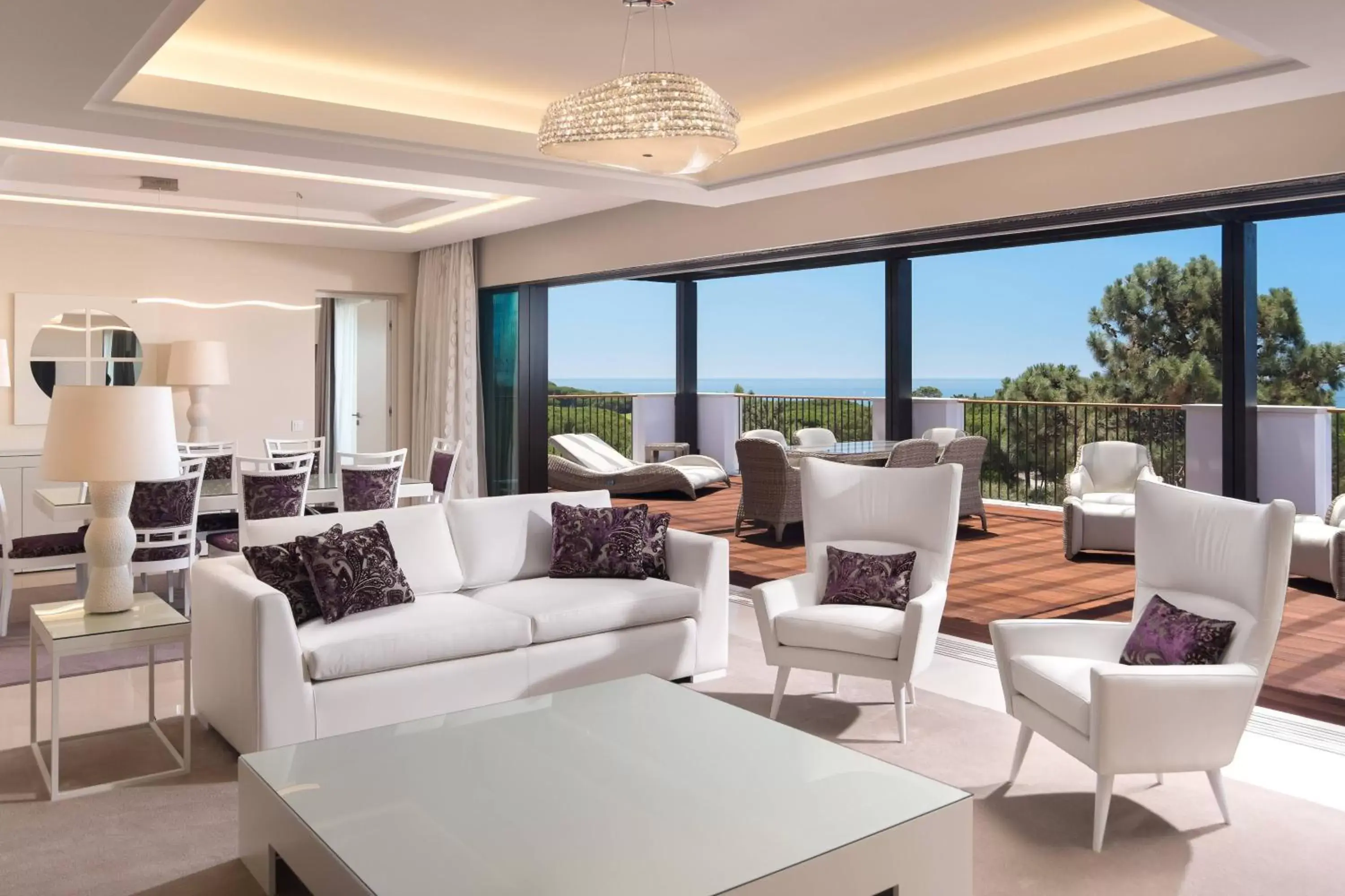 Bedroom in Pine Cliffs Ocean Suites, a Luxury Collection Resort & Spa, Algarve
