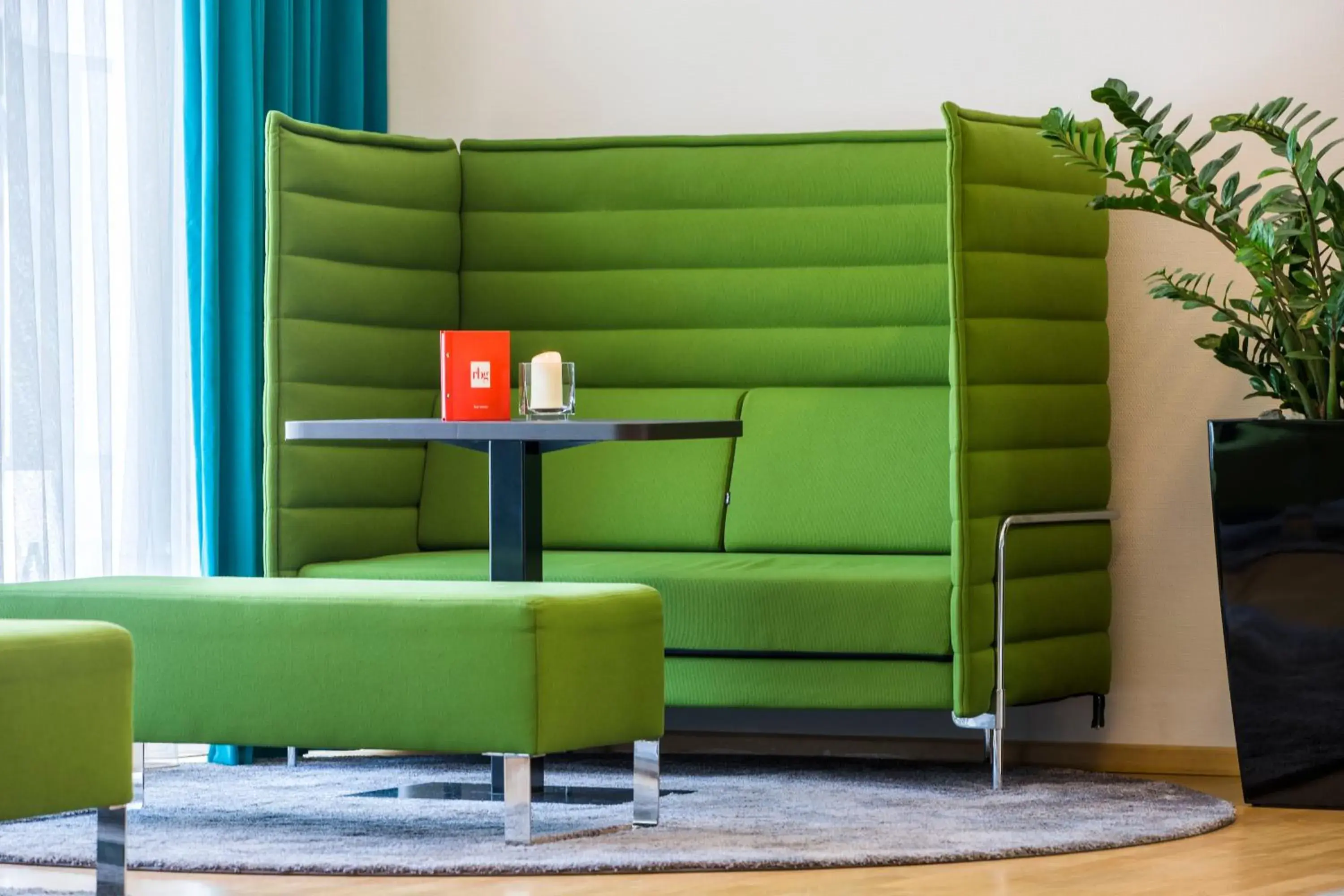 Lobby or reception, Seating Area in Park Inn by Radisson Nurnberg