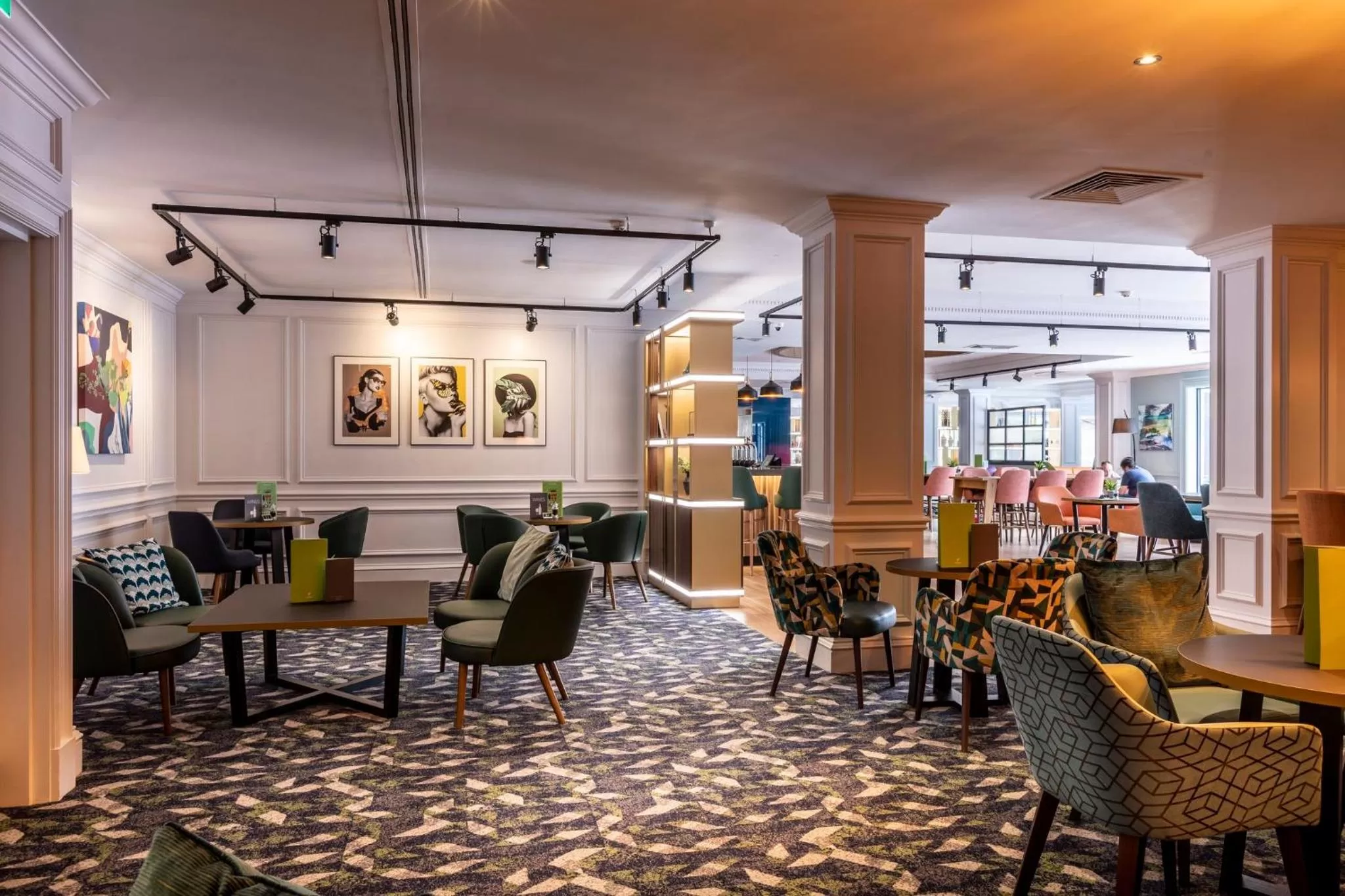 Property building in Holiday Inn Guildford by IHG