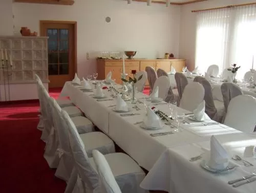 Banquet/Function facilities in Hotel Restaurant Adler