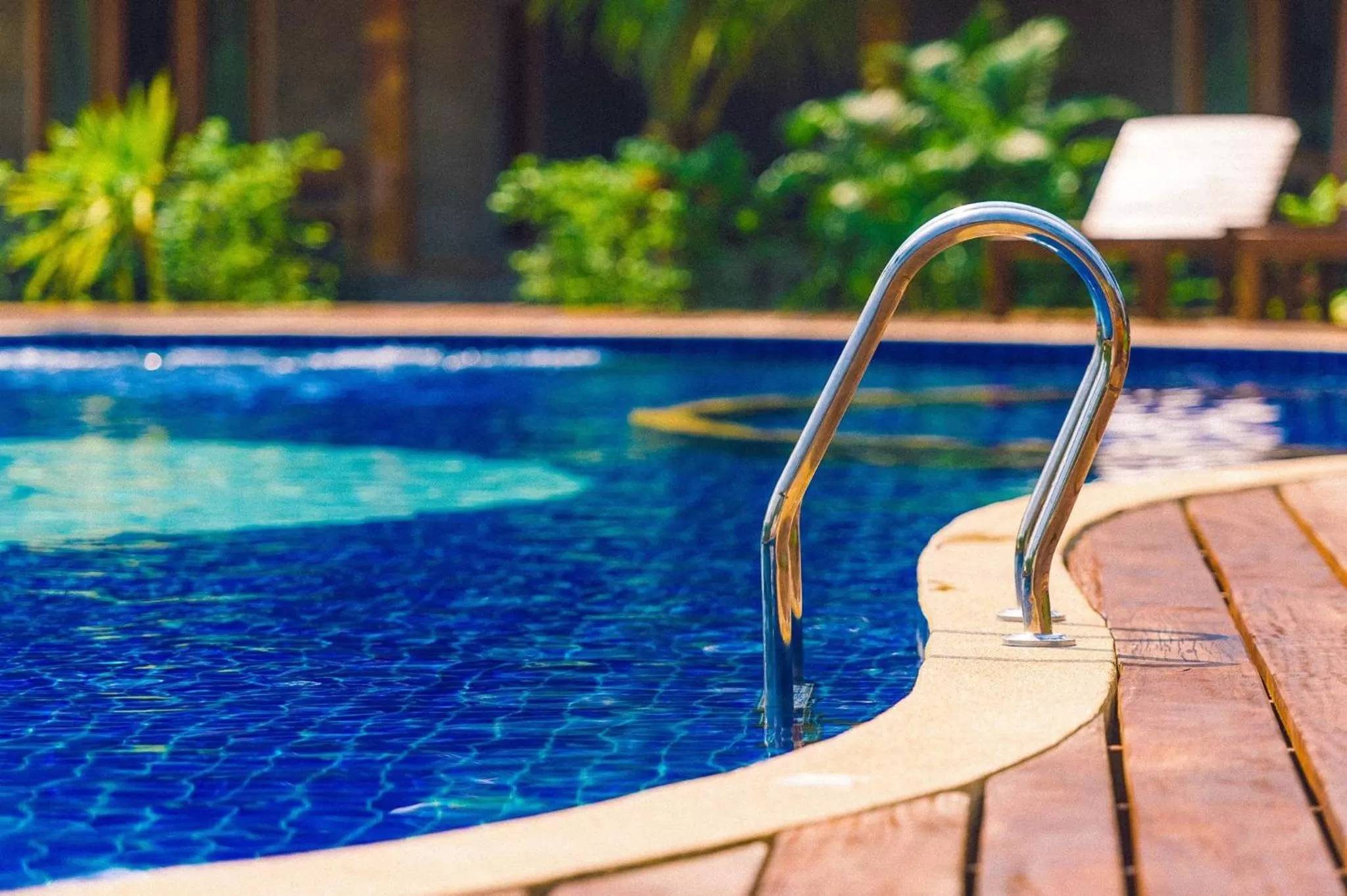 Swimming pool in Seafar Resort