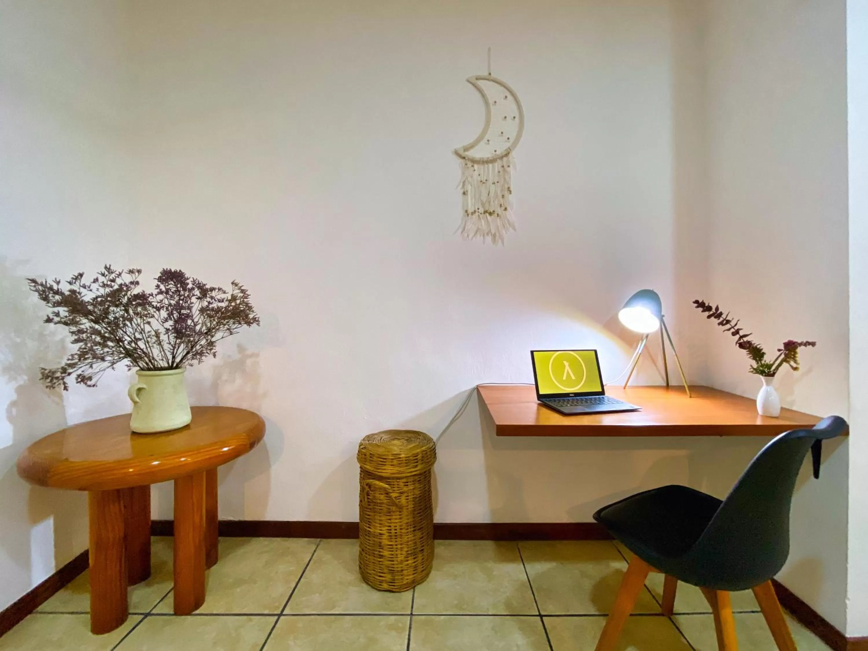 Seating area in Humant Coliving - Cancún