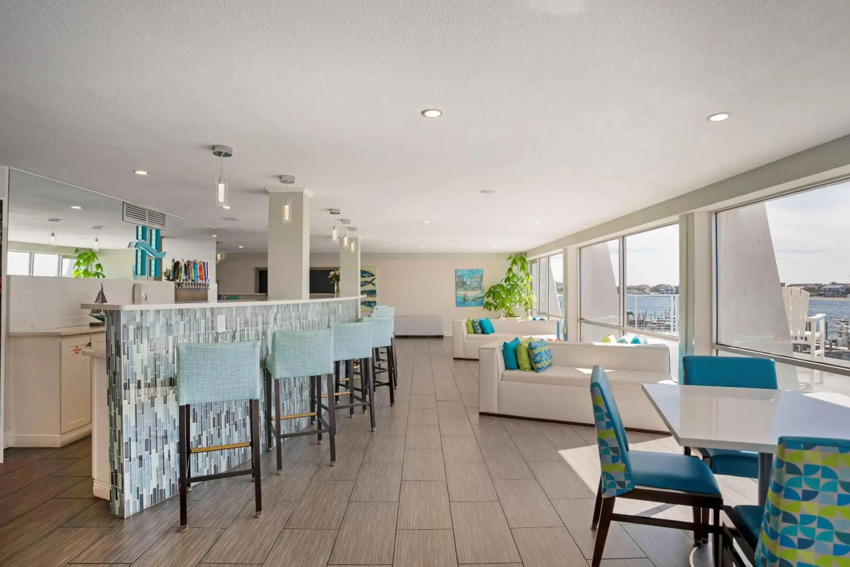 Lobby or reception, Restaurant/Places to Eat in Inn on Destin Harbor, Ascend Hotel Collection