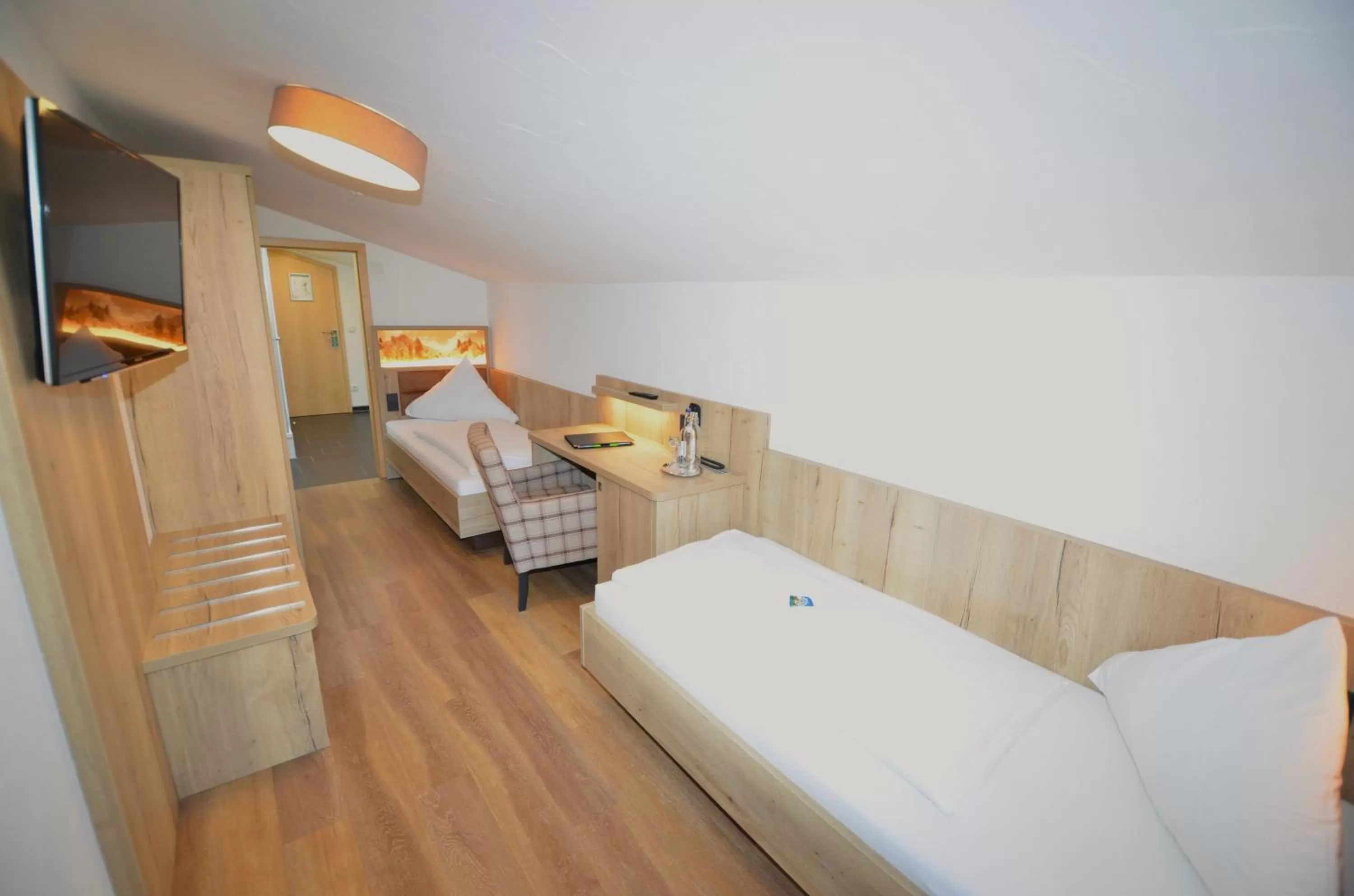 Twin Room with Mountain View in Naturhotel Café Waldesruhe