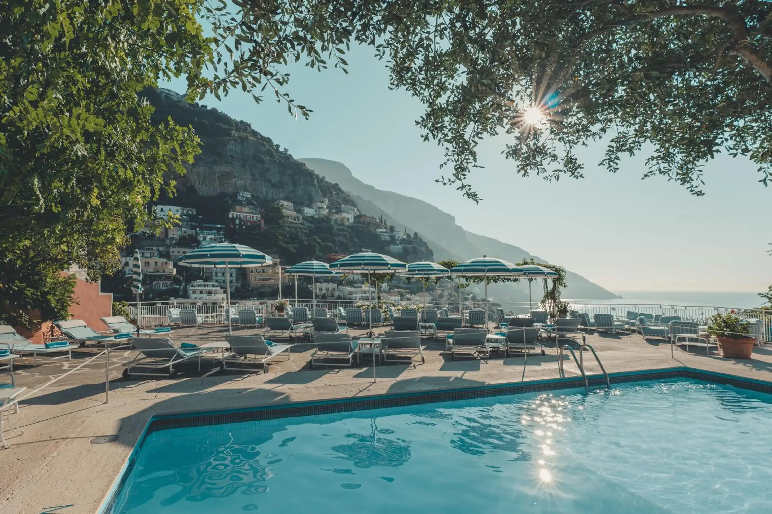 Solarium, Swimming Pool in Hotel Poseidon