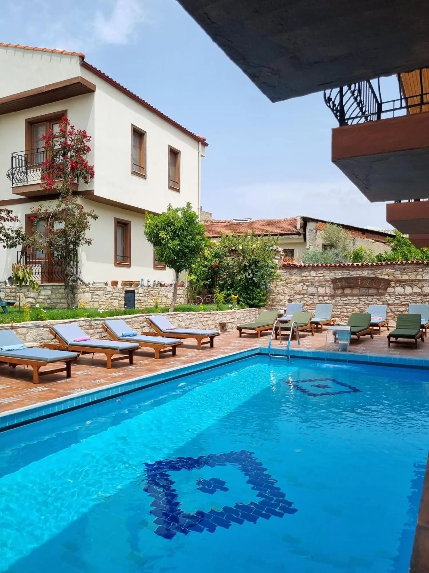 Swimming Pool in Kusadasi Sezgins Boutique Rooms