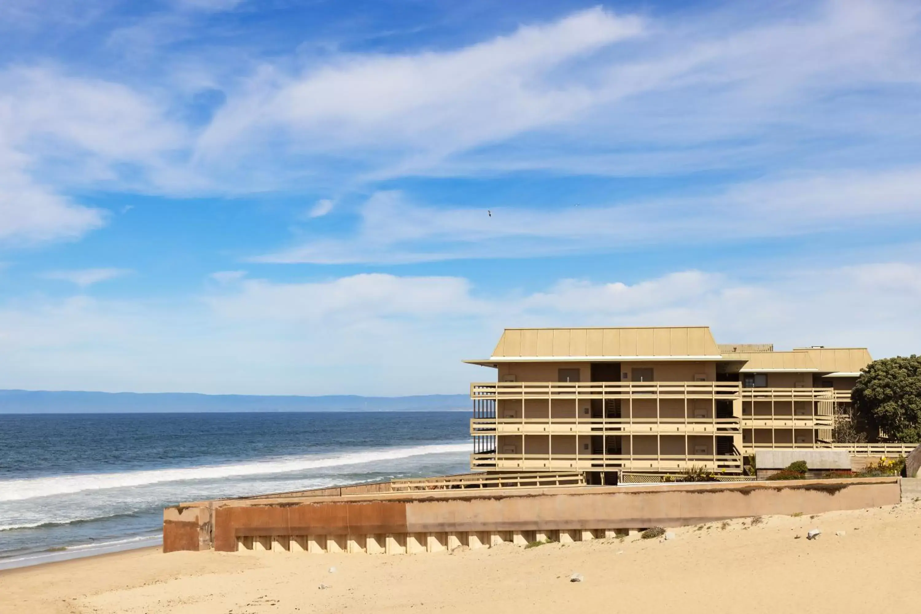 Property building in Monterey Tides